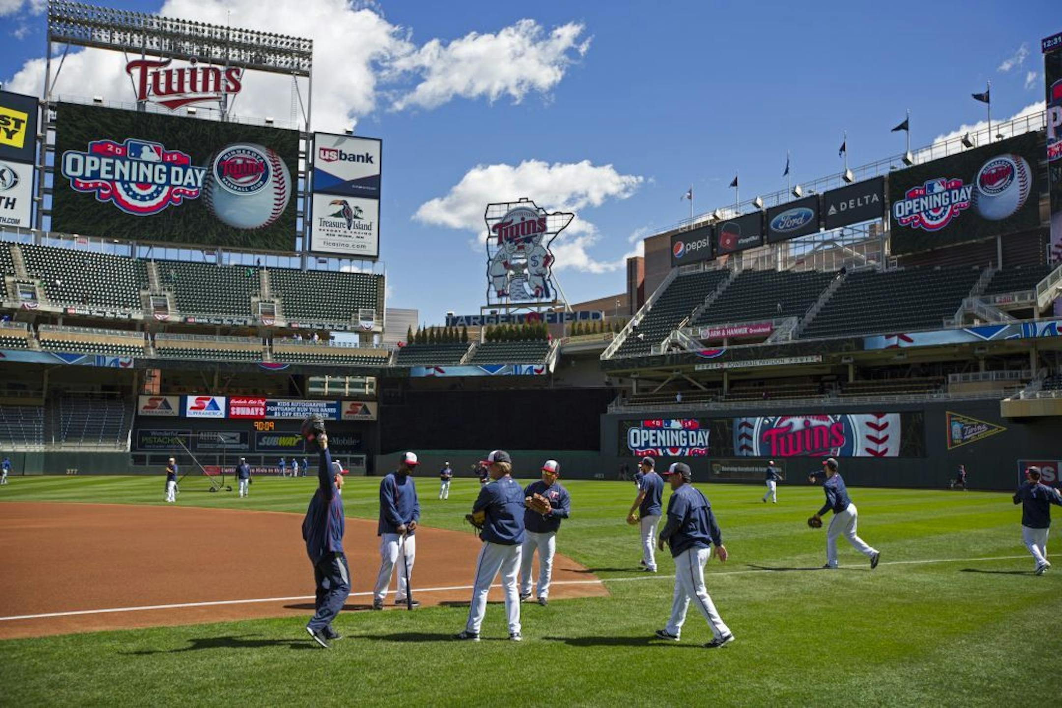 The weather couldn't be more perfect for the Twins Home Opener at Target Field In Minneapolis. Blue skies and 65 degrees expected at game time.