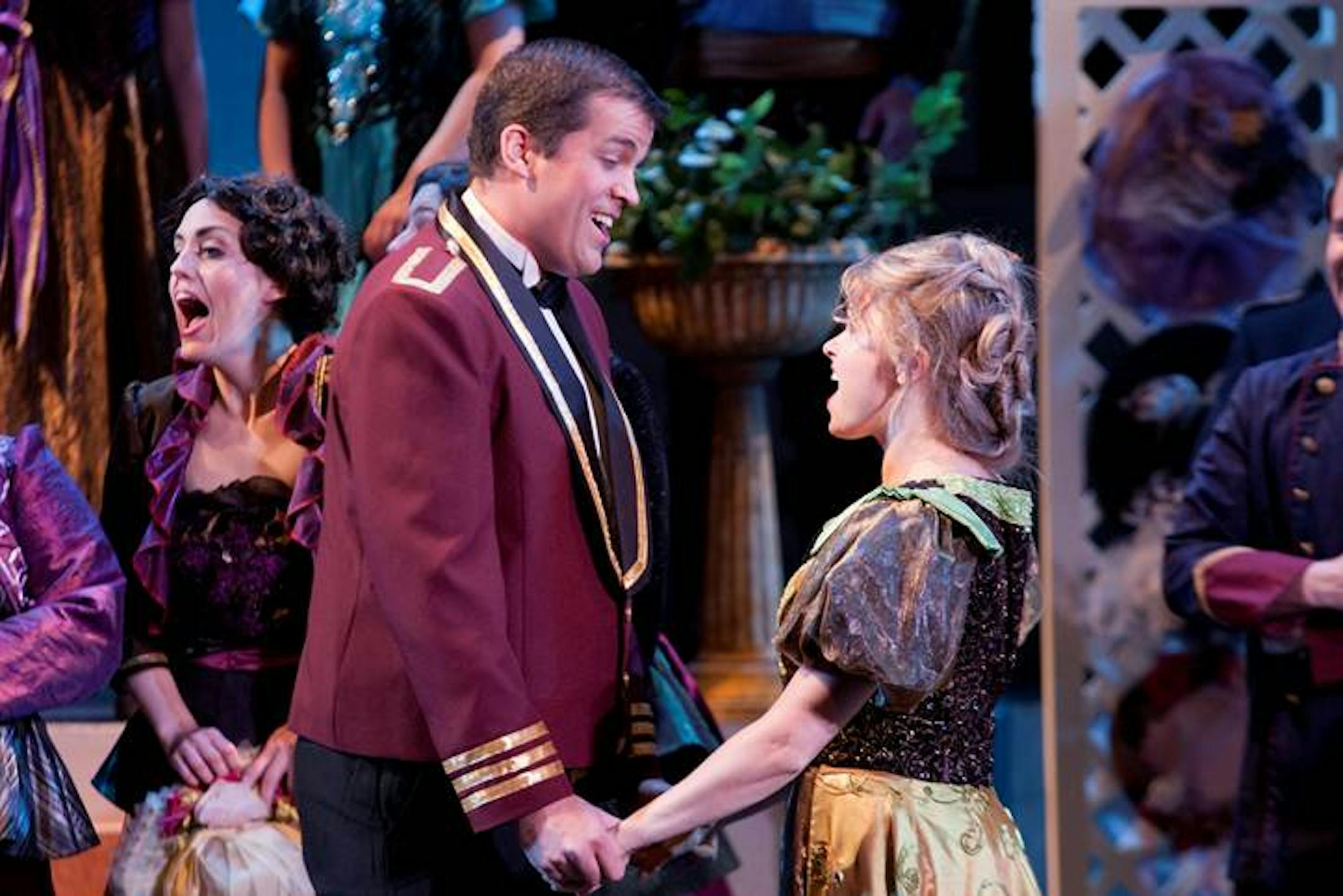 Robb Asklof and Jessica Fredrickson in "Mademoiselle Modiste."