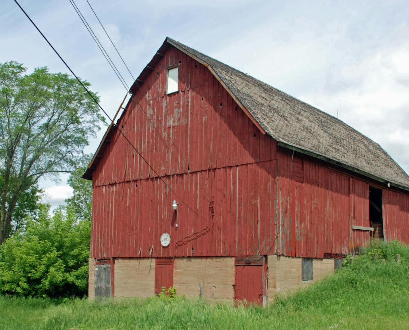 The preservation and restoration of the Miller Barn, on Woodbury park property, is a project being pushed by the city's Heritage Society, with mostly private fundraising expected to cover the cost. It's part of the ten-stop tour coming up.