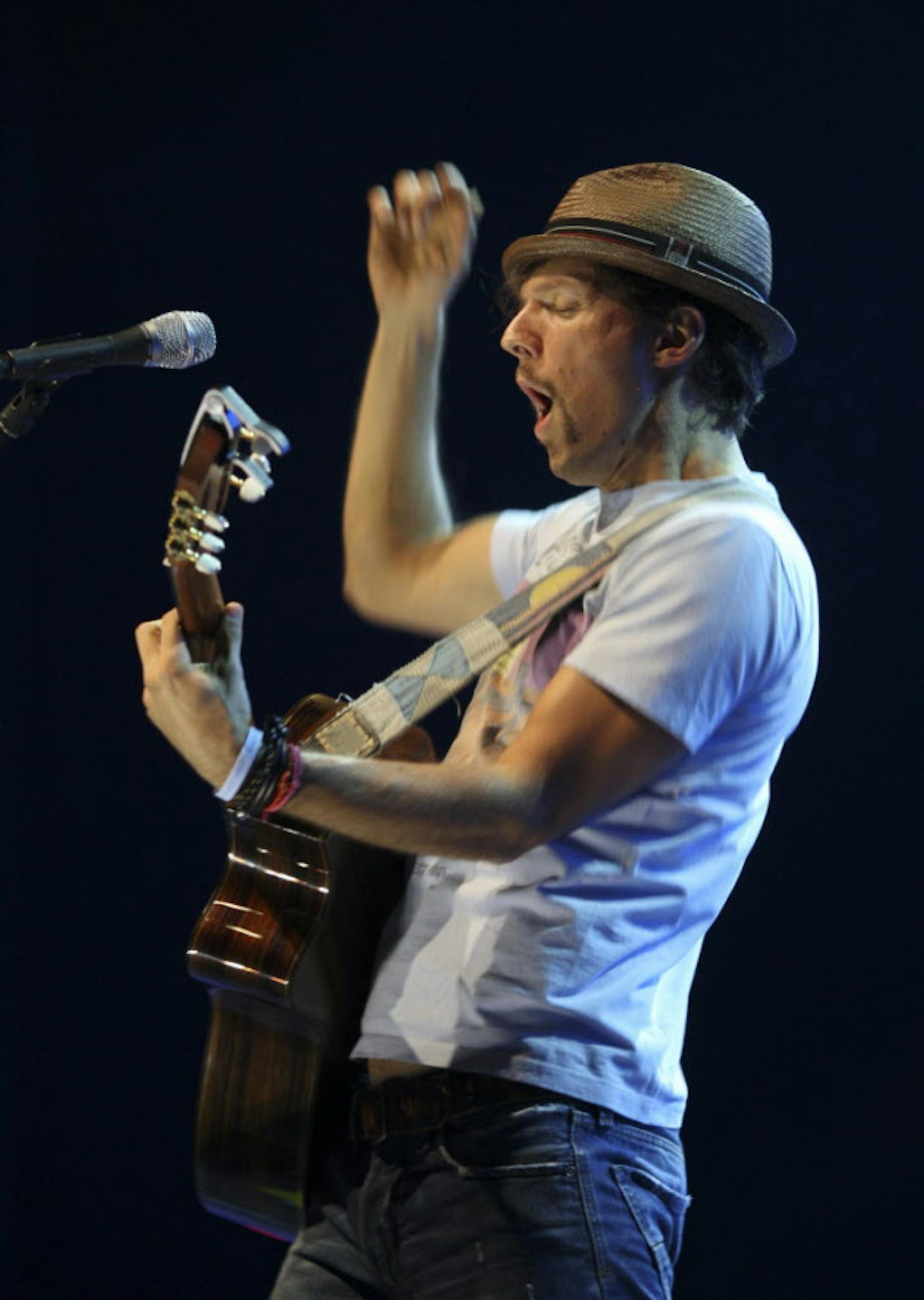 Jason Mraz and his hat. / Star Tribune file