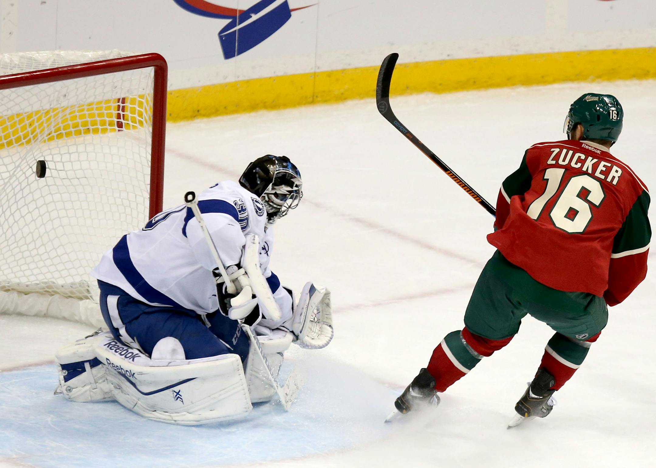 Wild's Jason Zucker scored his second goal of the night during the third period. ] (KYNDELL HARKNESS/STAR TRIBUNE) kyndell.harkness@startribune.com The Wild vs the Lighting at the Xcel Energy Center in St. Paul Min., Saturday, October 25, 2014. Wild won over Tampa Bay 7-2