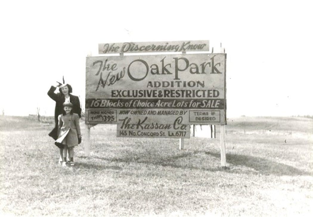 Billboard for the new Oak Park addition in South St. Paul, sometime in the 1940s or 1950s. 