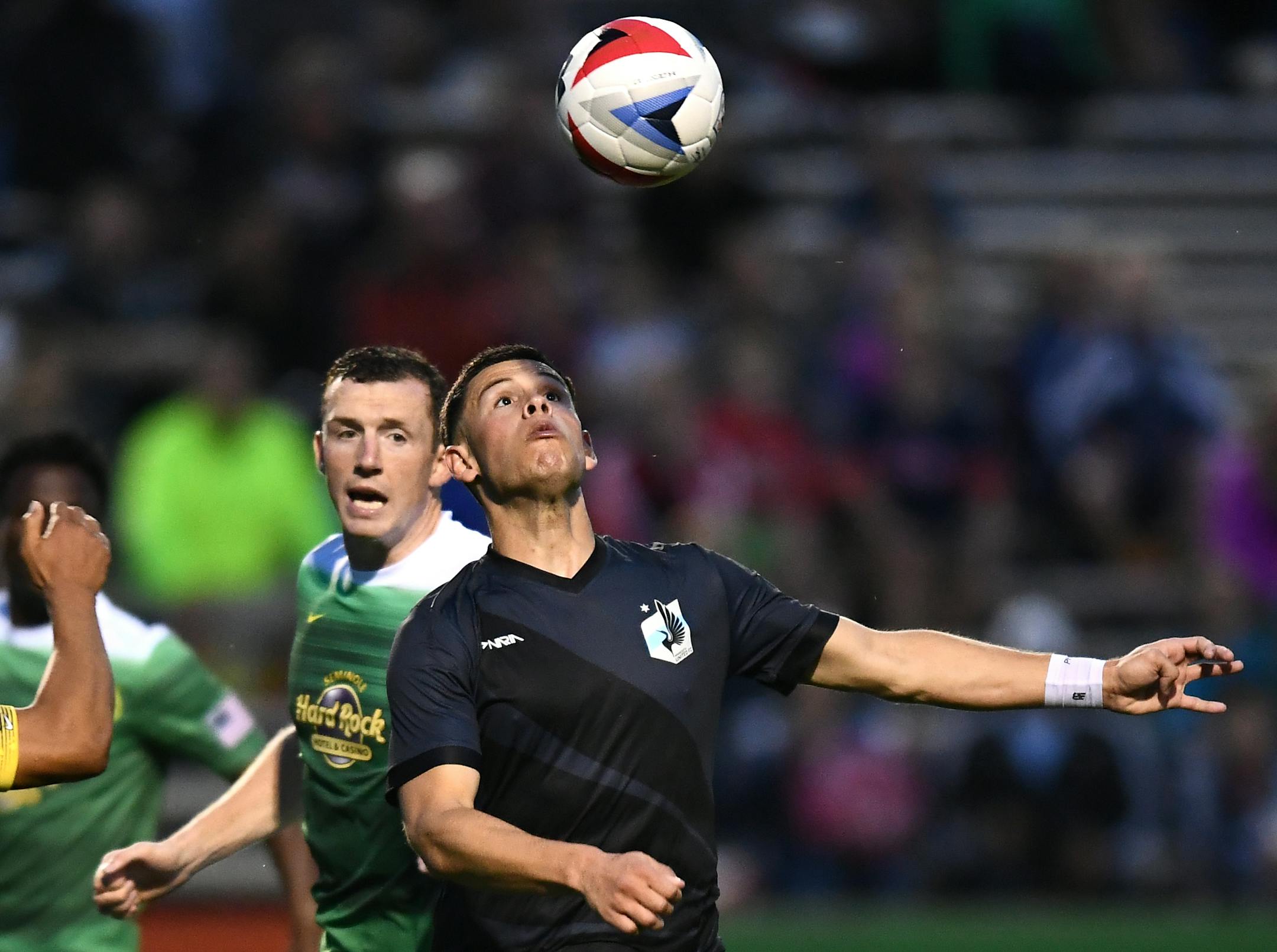 Minnesota United FC forward Christian Ramirez (21) eyed the ball during the second half Saturday.