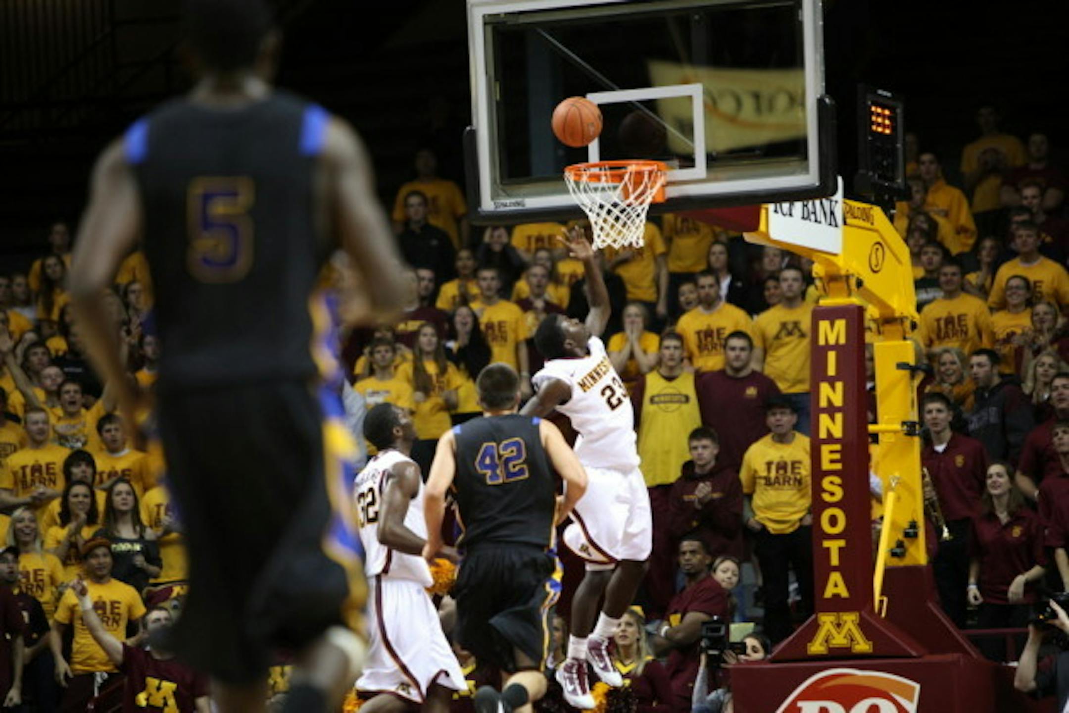 Chip Armelin was key in igniting the Gophers' first-half offense on Monday