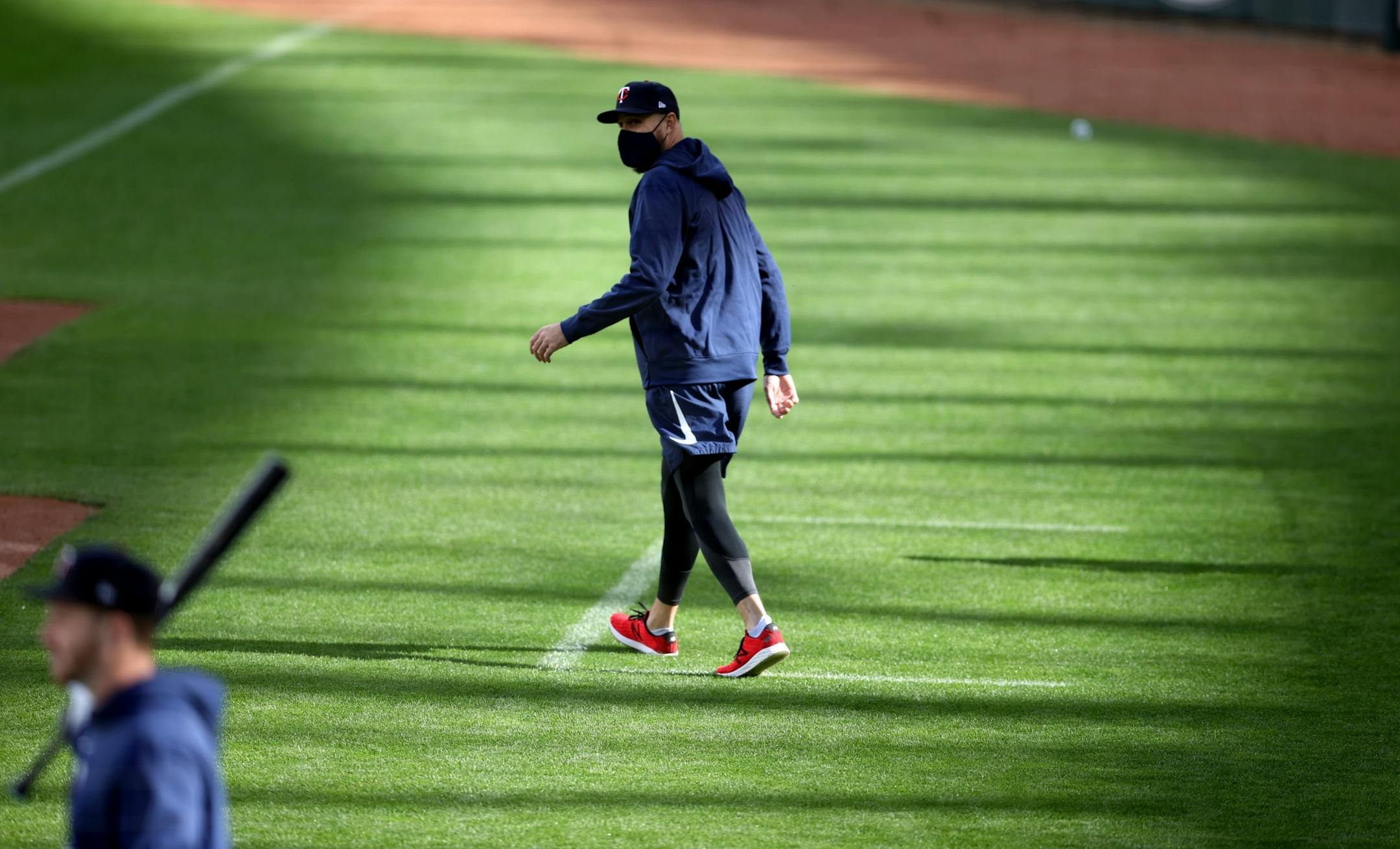Minnesota Twins manger Rocco Baldelli walked out the out field during practice .]  Jerry Holt •Jerry.Holt@startribune.com