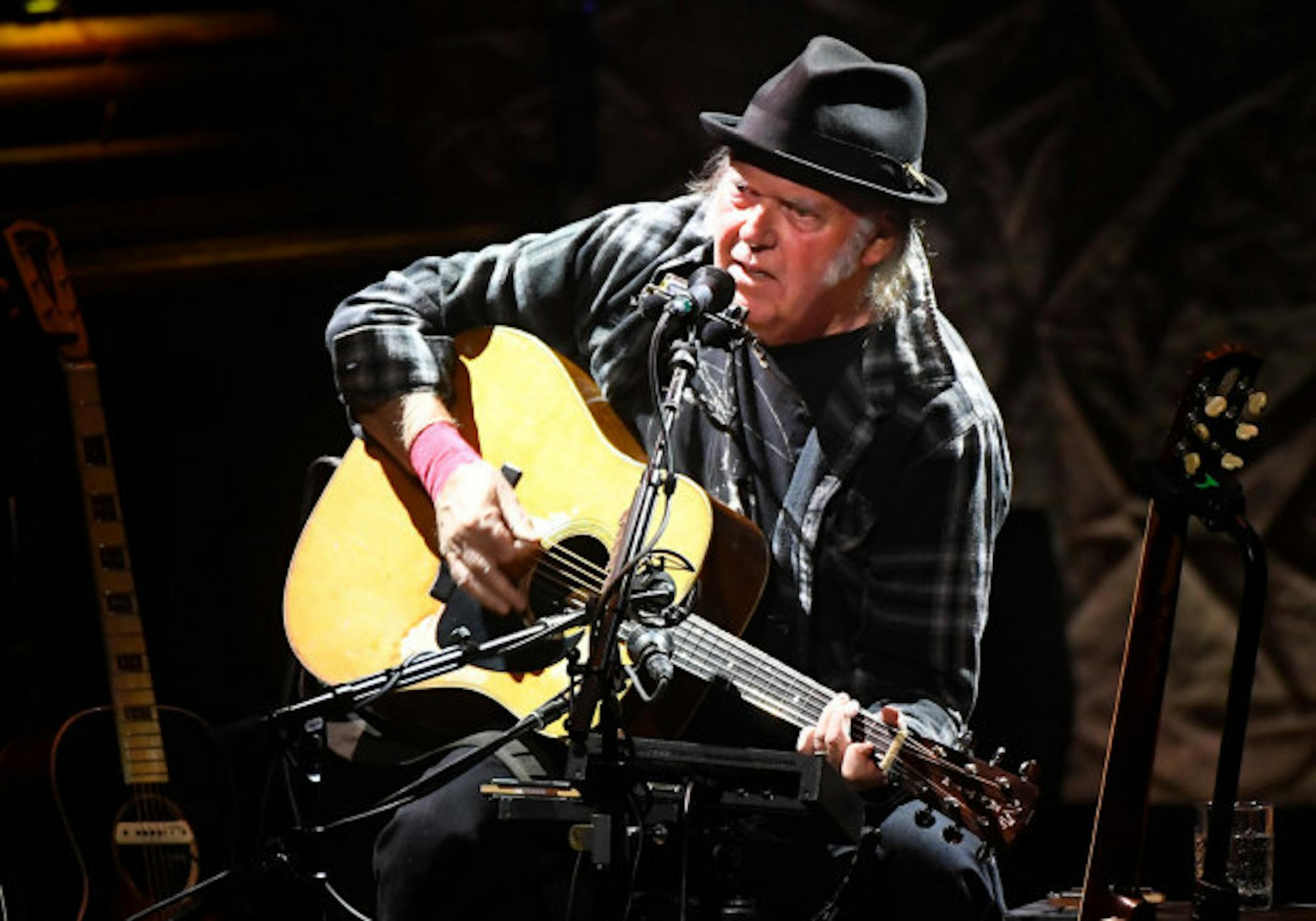 Neil Young kicked off his four-show Minneapolis run Saturday at the Pantages. / Aaron Lavinsky, Star Tribune