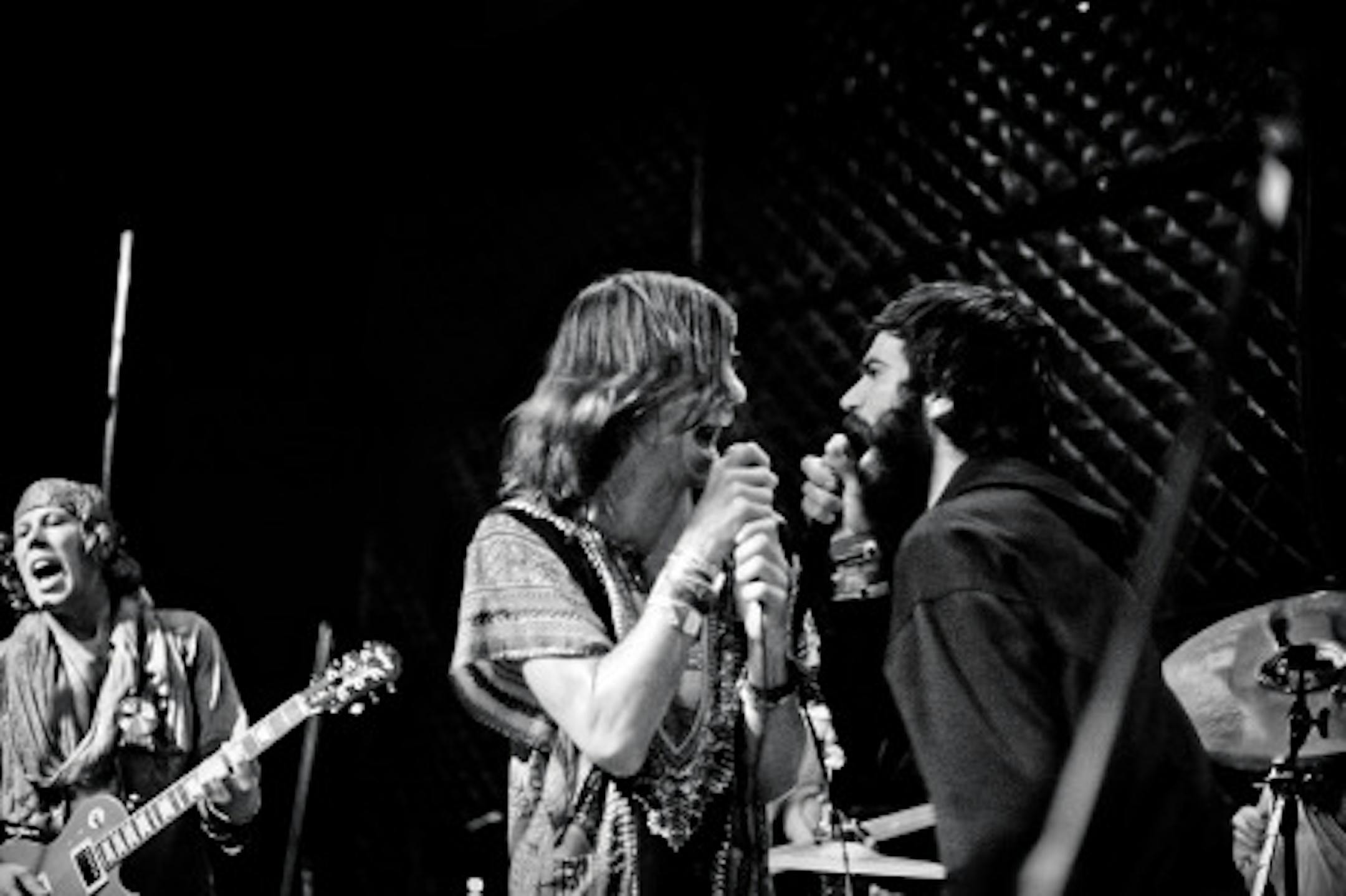 Free Energy's Paul Sprangers going down, down, down with Stickles.