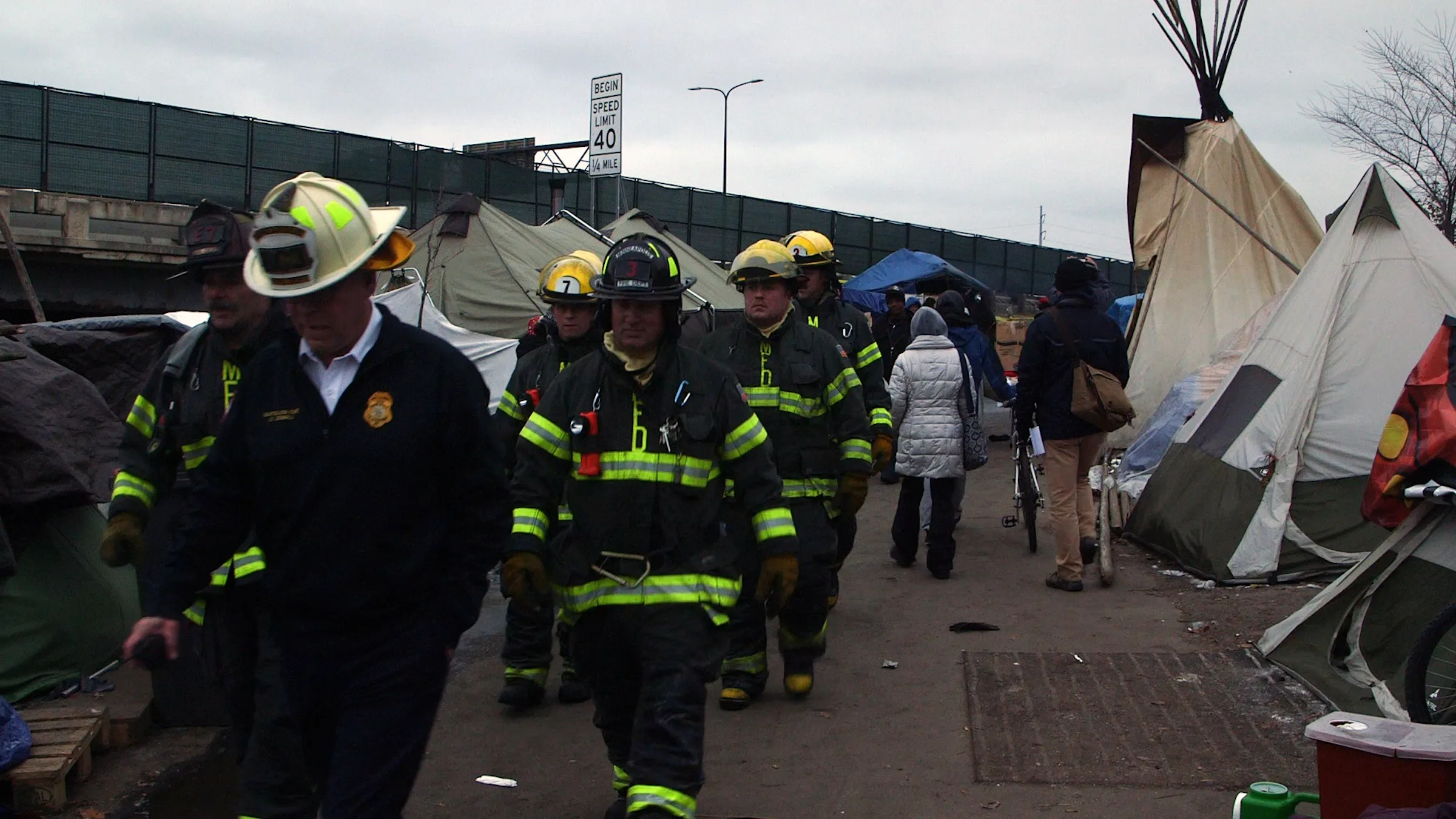 Tents in Minneapolis homeless encampment catch fire; no injuries reported