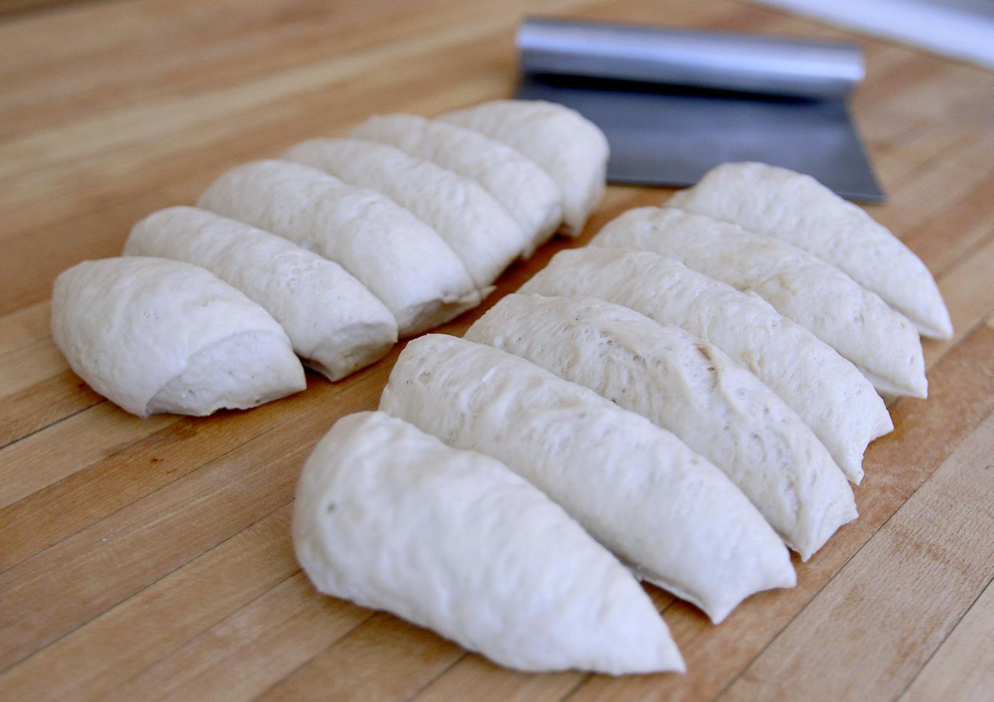 Baking Central creates step-by-step of shaping, poaching and baking pretzels, Wednesday, January 7, 2015 in Edina, MN. ] (ELIZABETH FLORES/STAR TRIBUNE) ELIZABETH FLORES &#x2022; eflores@startribune.com