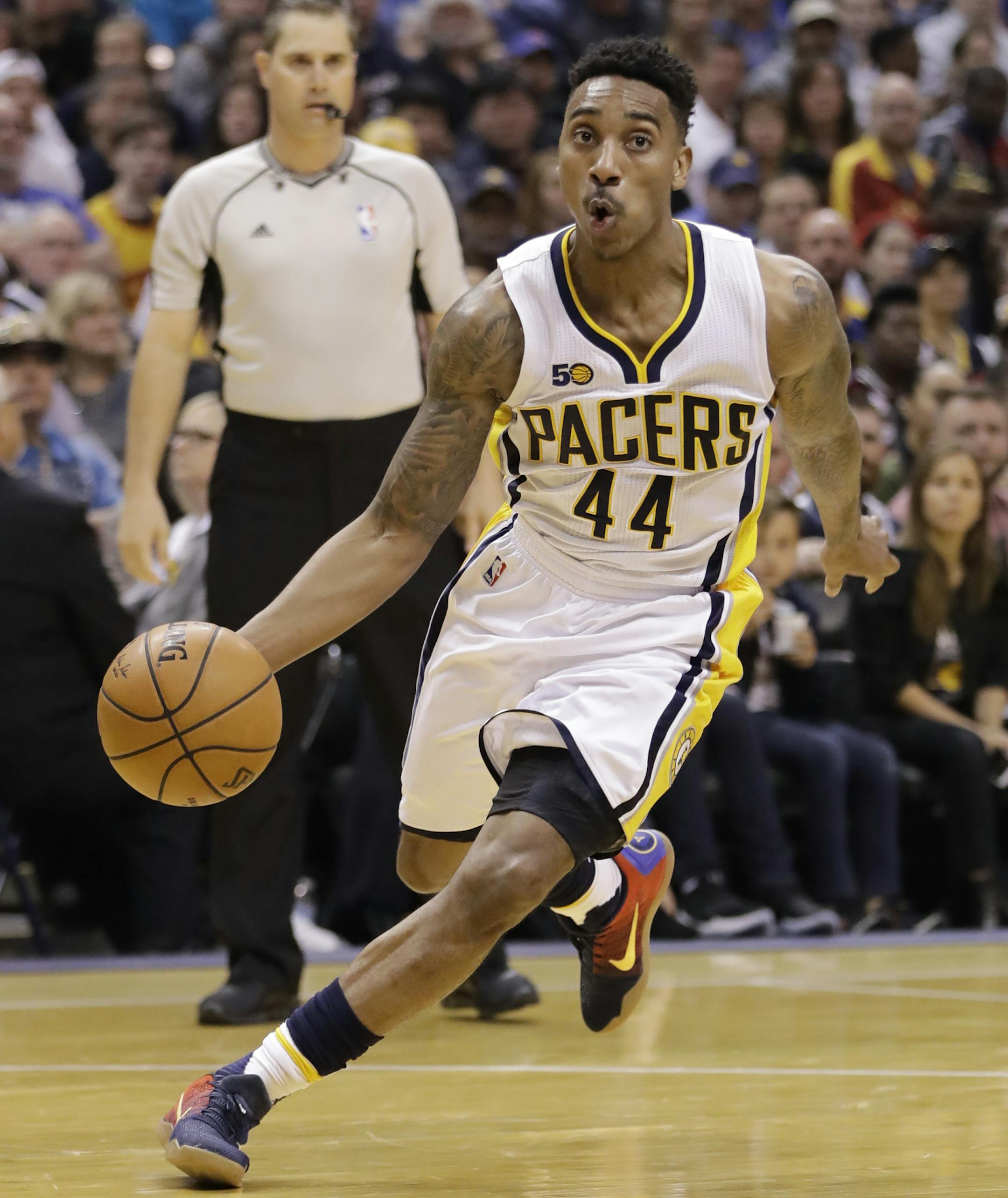 Indiana Pacers' Jeff Teague goes to the basket during the second half in Game 4 of a first-round NBA basketball playoff series against the Cleveland Cavaliers, Sunday, April 23, 2017, in Indianapolis. Cleveland defeated Indiana 106-102 and won the series 4-0. (AP Photo/Darron Cummings) ORG XMIT: NAF1 ORG XMIT: MIN1706302246180875