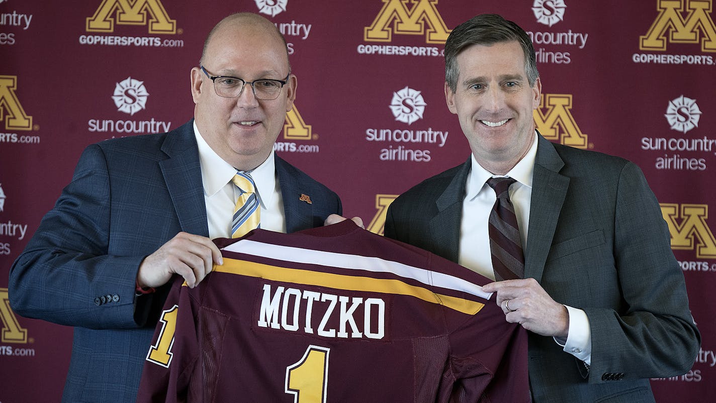 University of Minnesota Athletic Director Mark Coyle, right, introduced Bob Motzko as the new Gophers hockey coach during a press conference at TCF Bank Stadium, Thursday, March 29, 2018 in Minneapolis, MN. ] ELIZABETH FLORES &#x2022; liz.flores@startribune.com