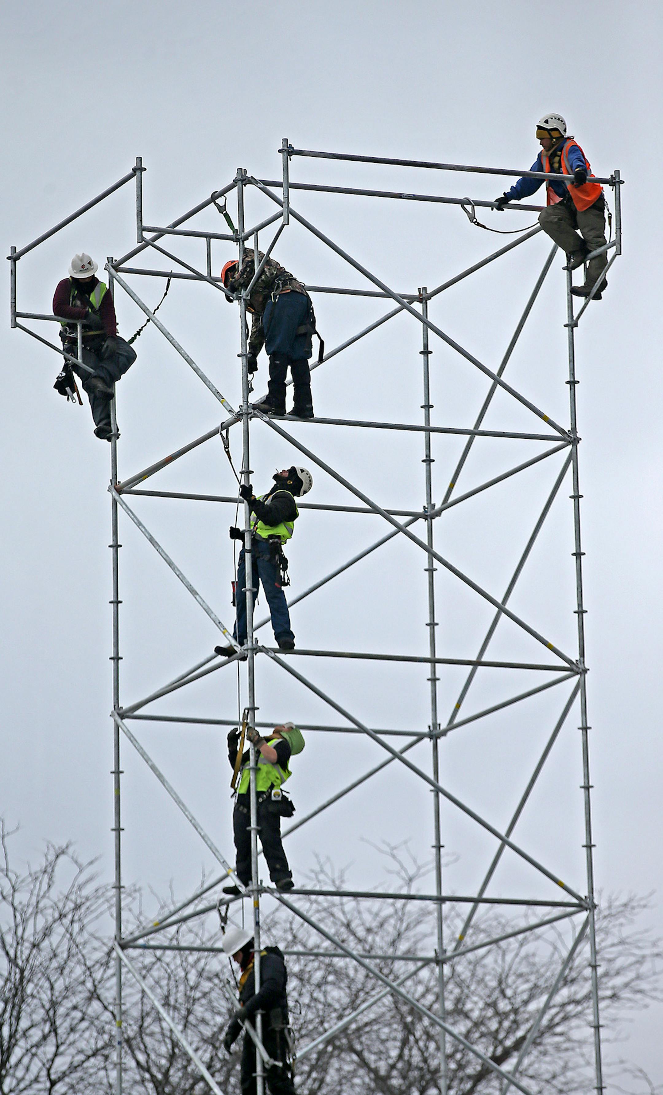 Construction went underway at the Cathedral of St. Paul in preparation for the Red Bull Crashed Ice World Championships, Monday, February 15, 2016 in St. Paul, MN. The event will take place for the fifth straight year Feb. 26-27, 2016. ] (ELIZABETH FLORES/STAR TRIBUNE) ELIZABETH FLORES • eflores@startribune.com ORG XMIT: MIN1602151237340180