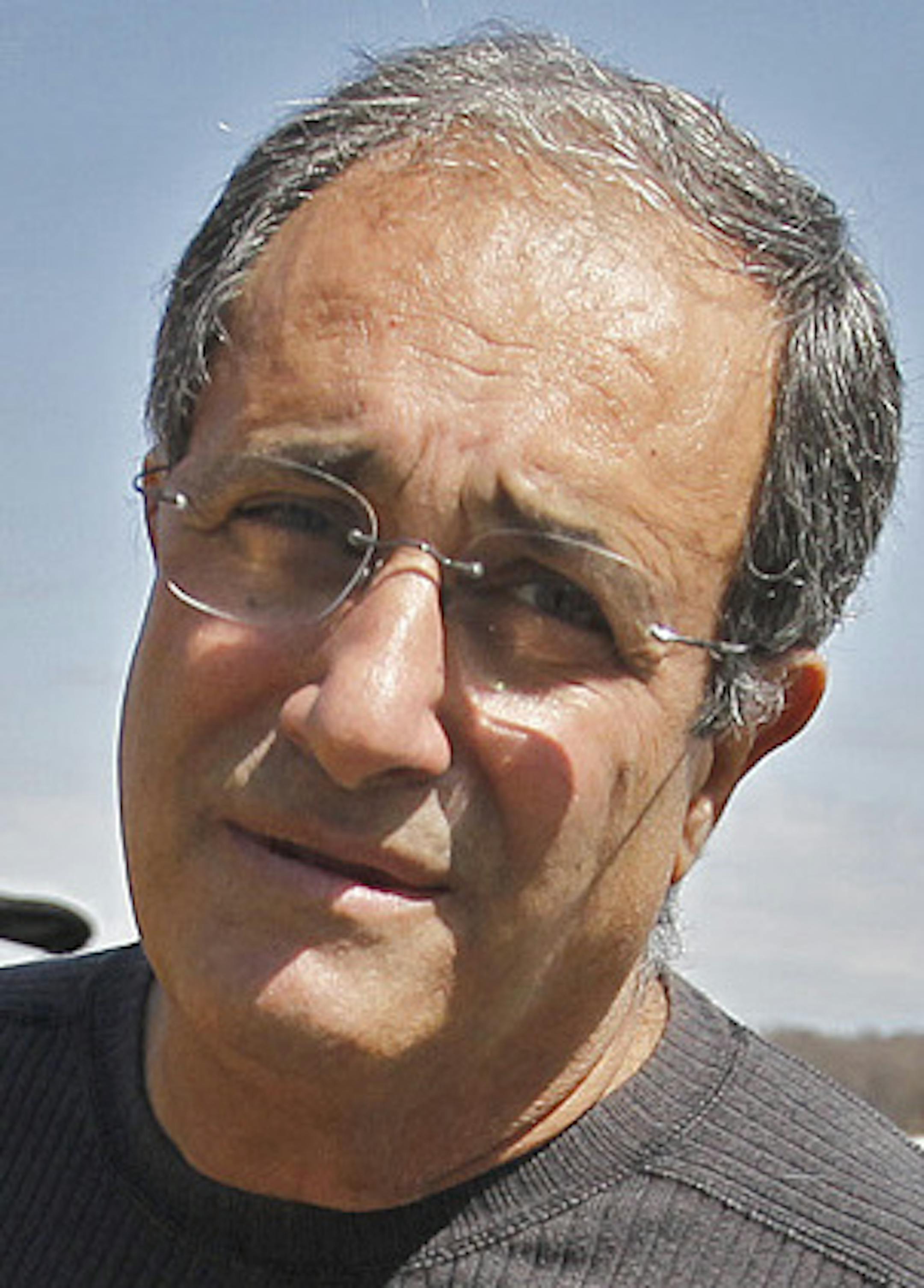 Lake Minnetonka marina owner Gabriel Jabbour worked at one of his four marinas Friday, May 2, 2014 in Minnetonka, MN. ] (ELIZABETH FLORES/STAR TRIBUNE) ELIZABETH FLORES • eflores@startribune.com ORG XMIT: MIN1405021251484242