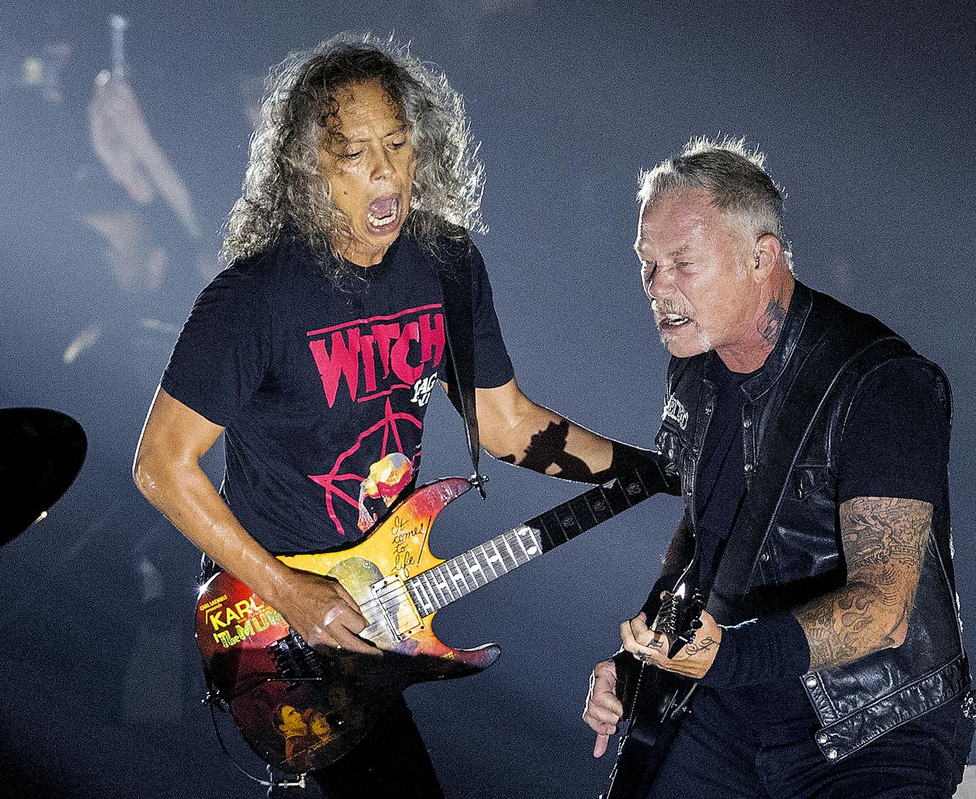 Lead guitarist Kirk Hammett and James Hetfield of Metallica performed at Target Center. ] CARLOS GONZALEZ &#xef; cgonzalez@startribune.com &#xf1; September 4, 2018, Minneapolis, MN, Target Center, Metallica, Worldwired Tour