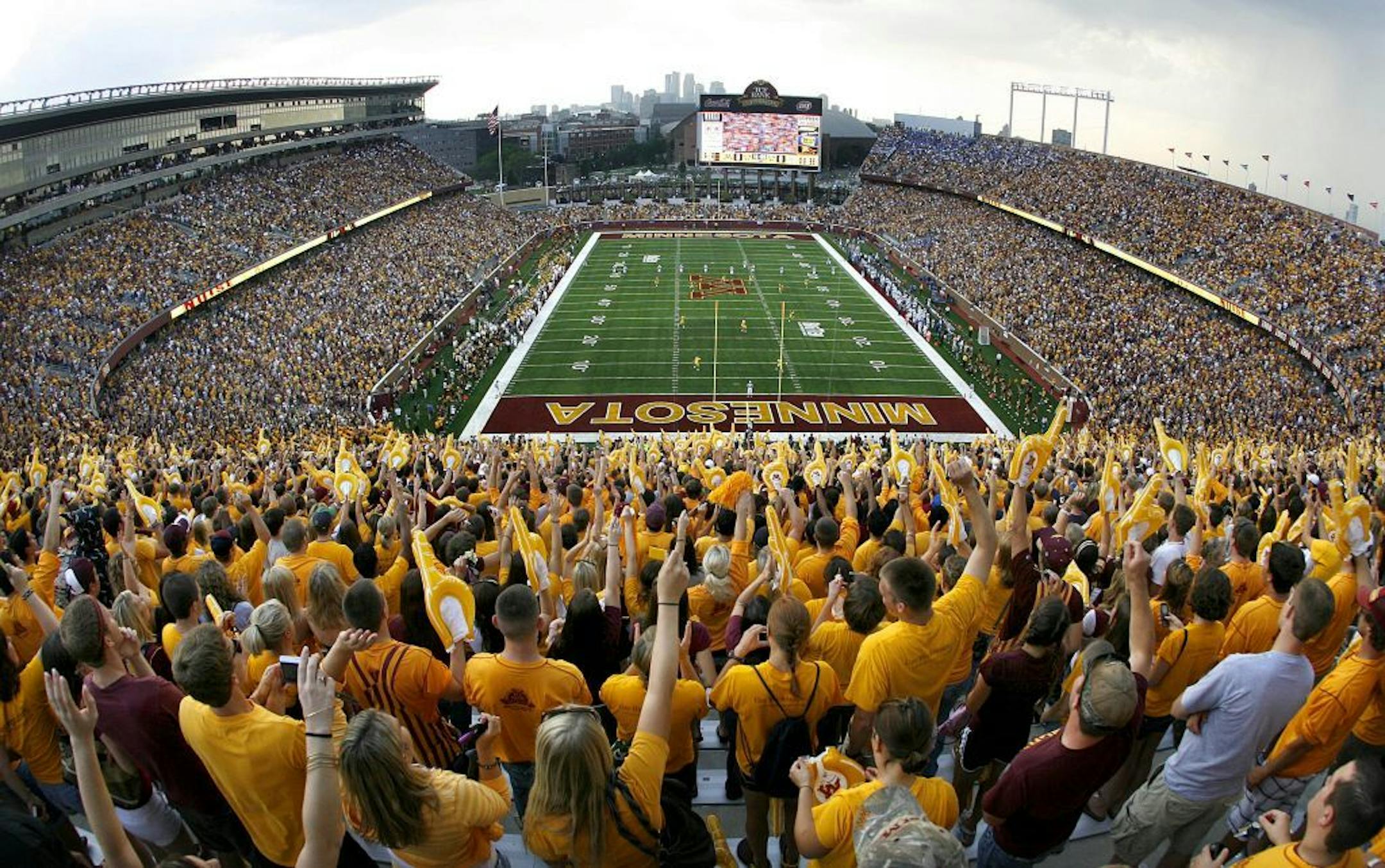 Gophers football fans cheered as Air Force kicked the ball off on the first play at TCF Bank Stadium. When the Gophers visit Oregon State of the Pac-12 on Sept. 9, it will be Minnesota's last nonconference game against a big school until 2020.