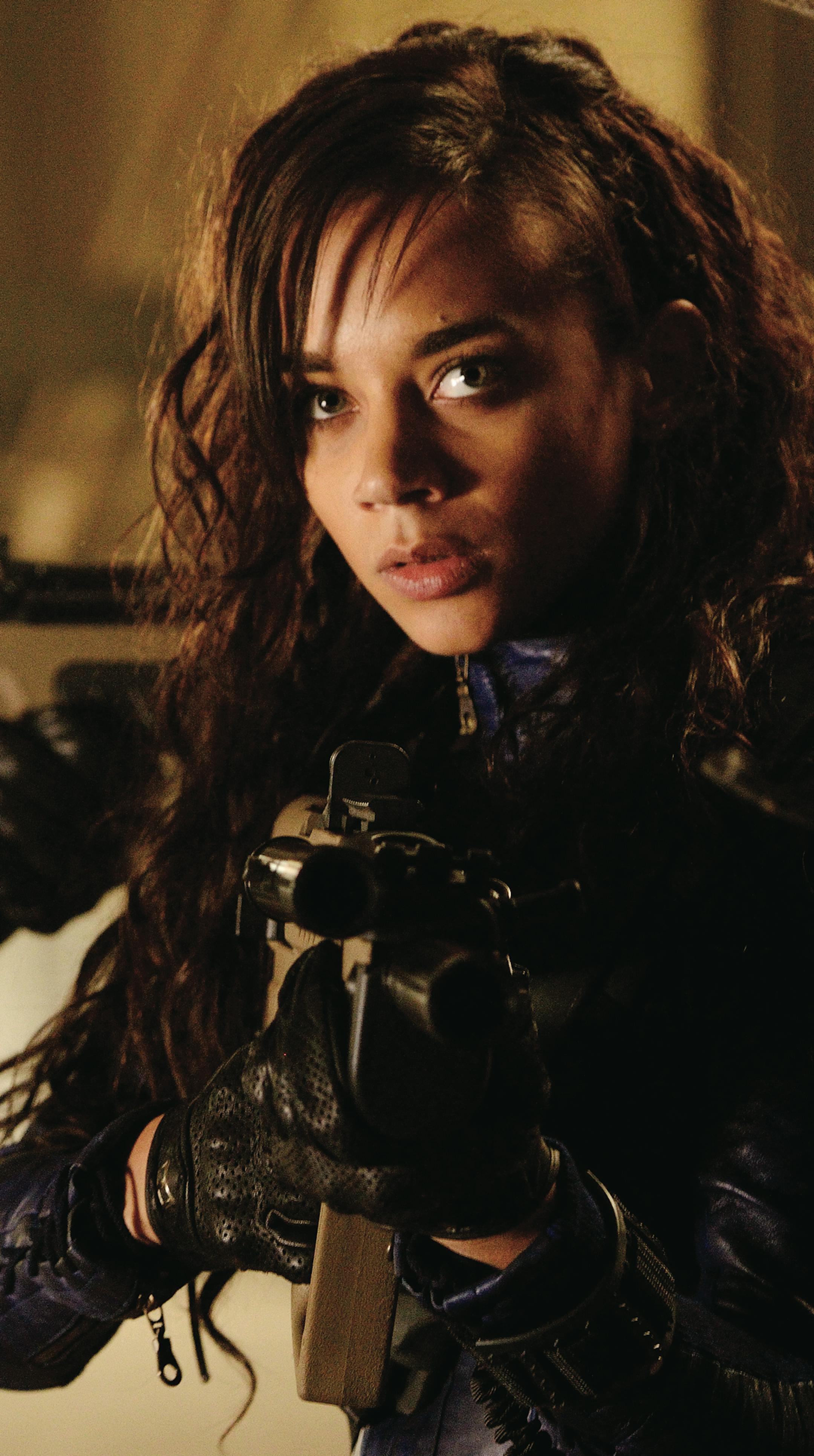 FOR USE WITH FYI_TV CONTENT ONLY. KILLJOYS -- "The Sugar Point Run" Episode 102 -- Pictured: Hannah John-Kamen as Dutch -- (Photo by: Steve Wilkie/Syfy)