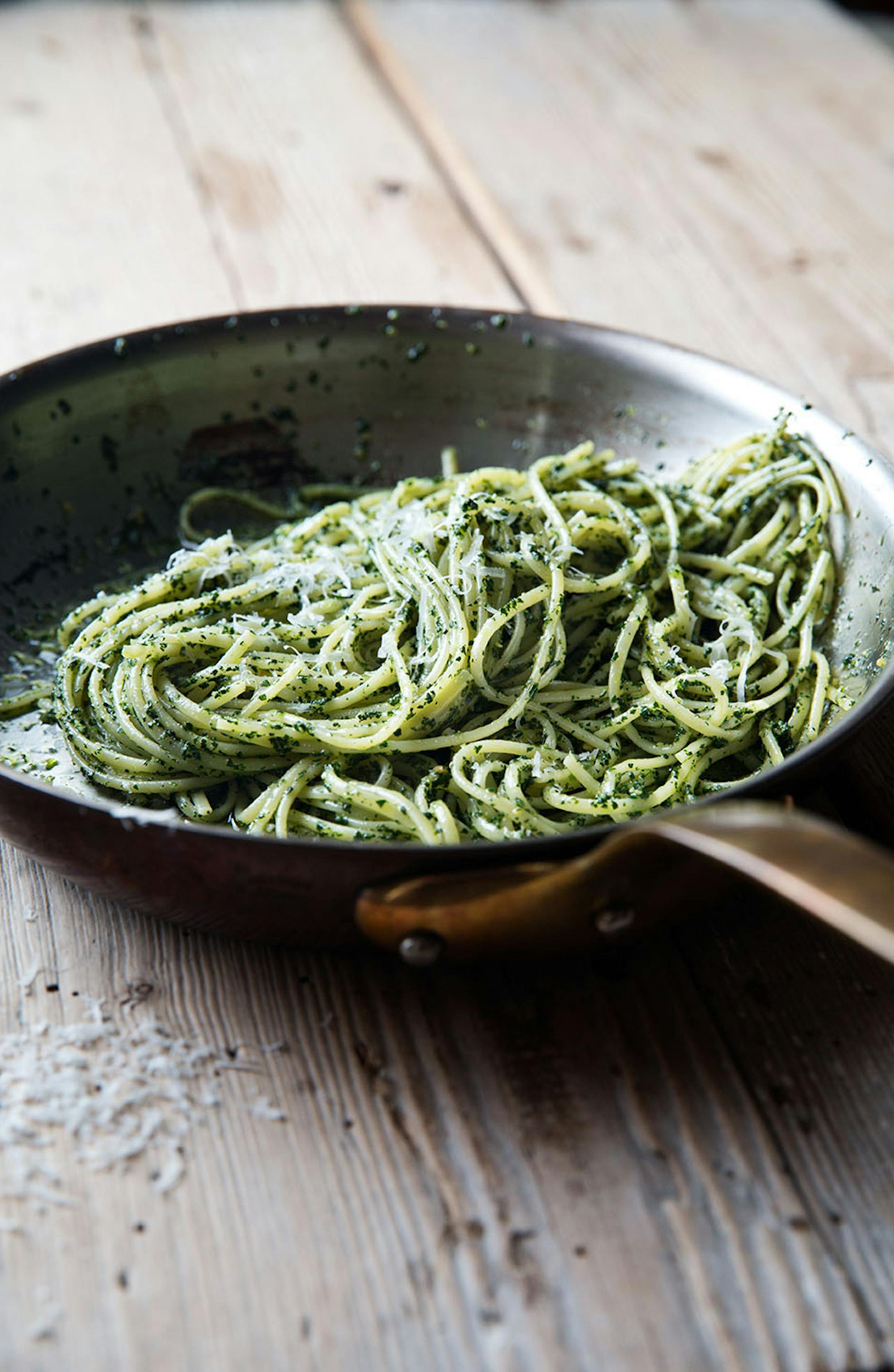 QUENTIN BACON
Finely pulsing the greens and nuts before adding the oil is key to attaining the even distribution of flavors. ORG XMIT: tms20161003165811