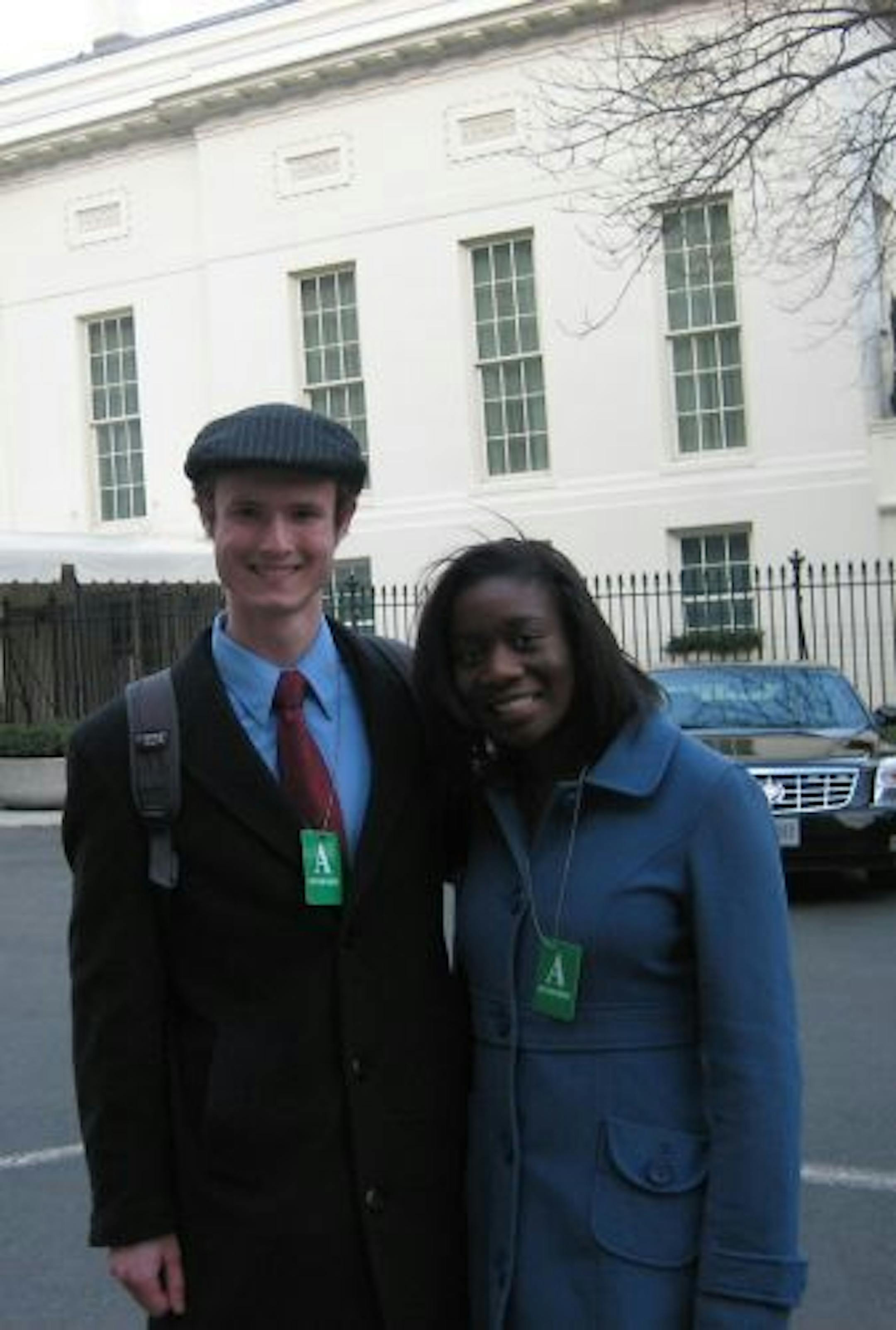 Carleton College students Bill Brinkman and Brooke Davis in front of the West Wing of the White House.