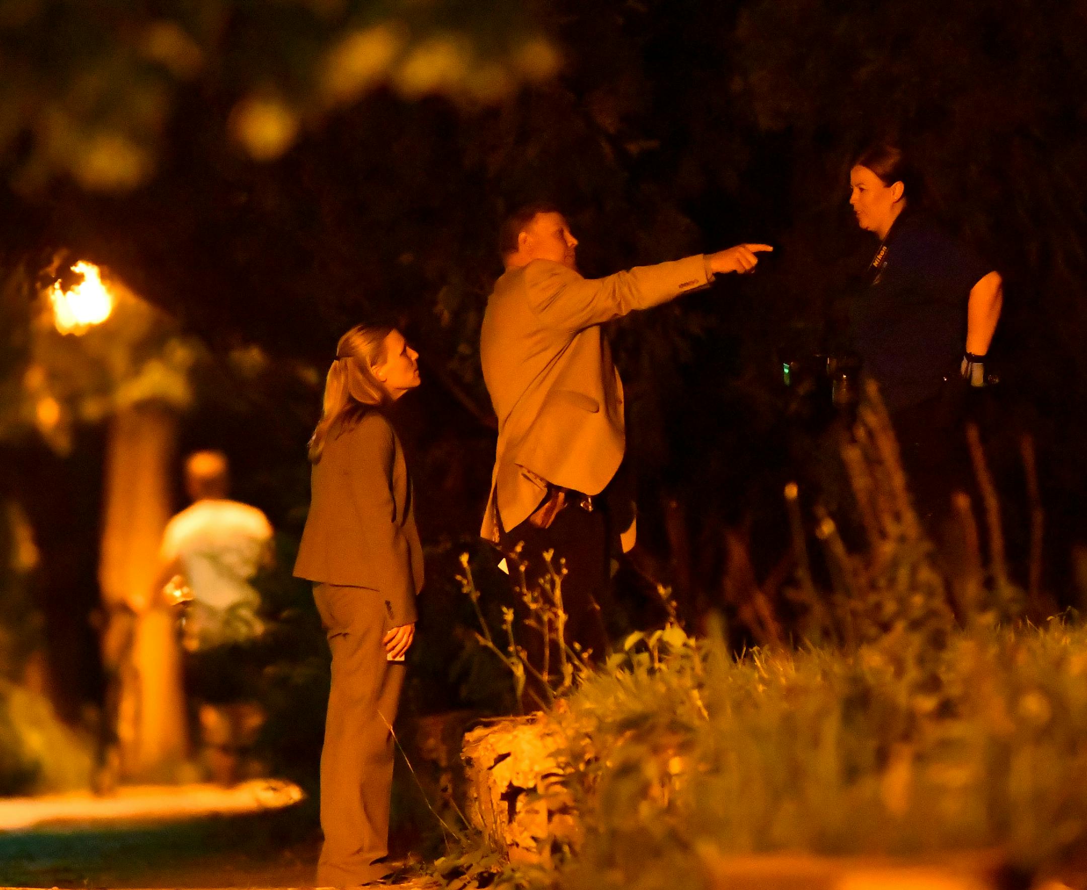 MPD investigators congregated outside a home where a 4-month old girl was killed in a domestic assault Saturday night. ] (AARON LAVINSKY/STAR TRIBUNE) aaron.lavinsky@startribune.com Minneapolis police investigate the death of a 4-month old girl as the result of a domestic assault in a home on the 1900 block of Franklin Avenue Southeast on Saturday, August 13, 2016 in Minneapolis.