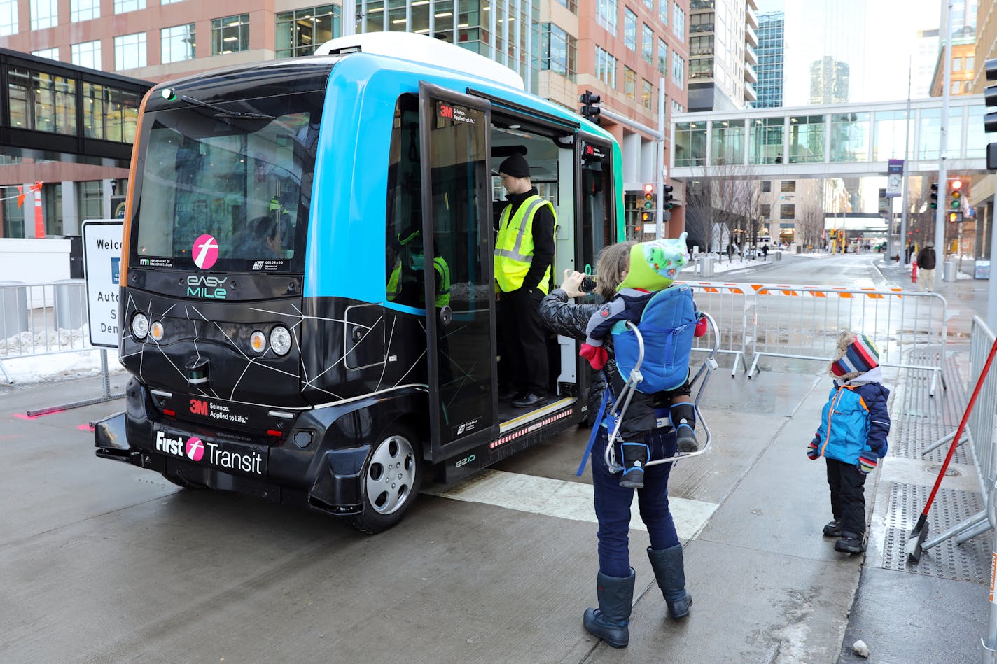 The Minnesota Department of Transportation offered free rides on a driverless shuttle bus Friday on a one-block section of the Nicolett Mall in Minneapolis.