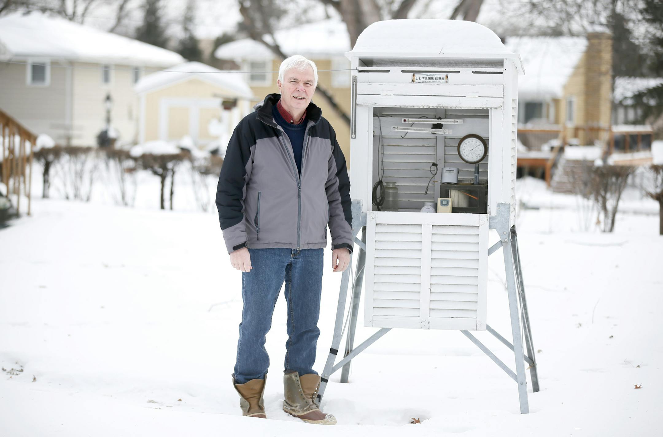 Profile of Steve Reckers, a "cooperative weather observer" for the National Weather Service. He's been sending measurements from his back yard to the service for more than 50 years. Thursday January 09, 2014 in New Hope ,MN. ] JERRY HOLT ‚Ä¢ jerry.holt@startribune.com
