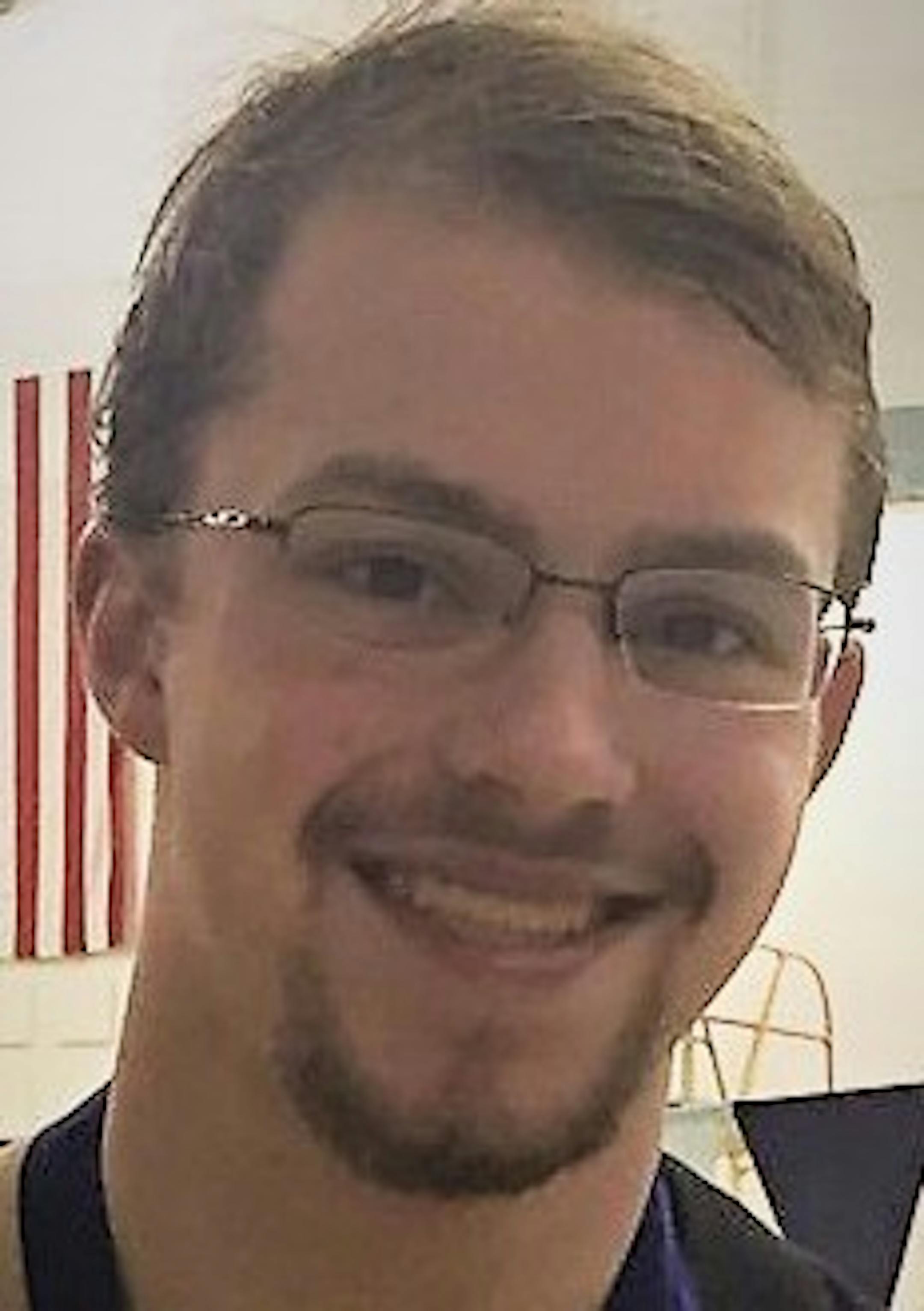 Andrew Karpenko, Minnehaha Academy swimming, jr., 2018-19