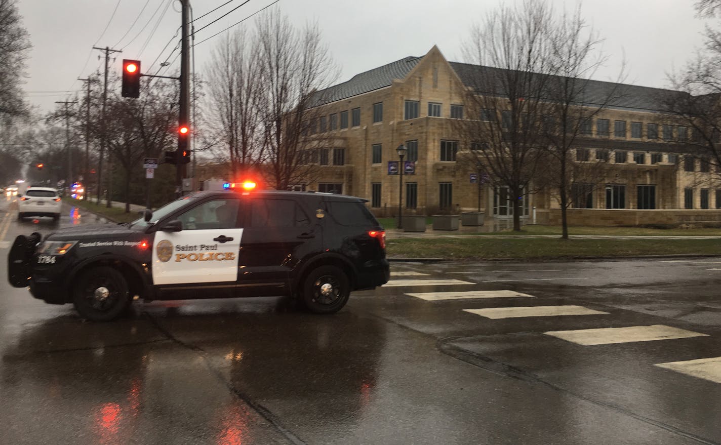 A bomb threat has disrupted classes at the University of St. Thomas on Wednesday and buildings on the St. Paul campus are being evacuated, according to the school&#x2019;s department of public safety.