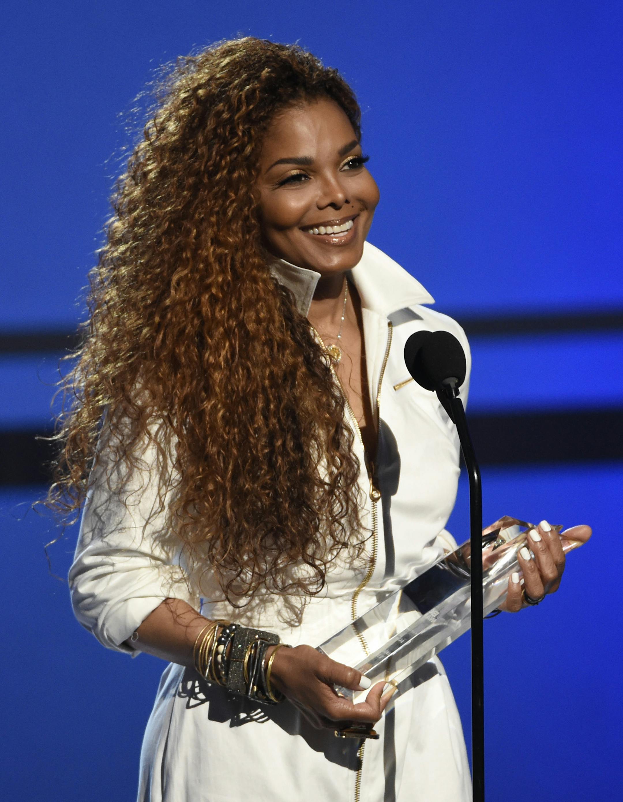 Janet Jackson accepts the ultimate icon: music dance visual award at the BET Awards at the Microsoft Theater on Sunday, June 28, 2015, in Los Angeles. (Photo by Chris Pizzello/Invision/AP)