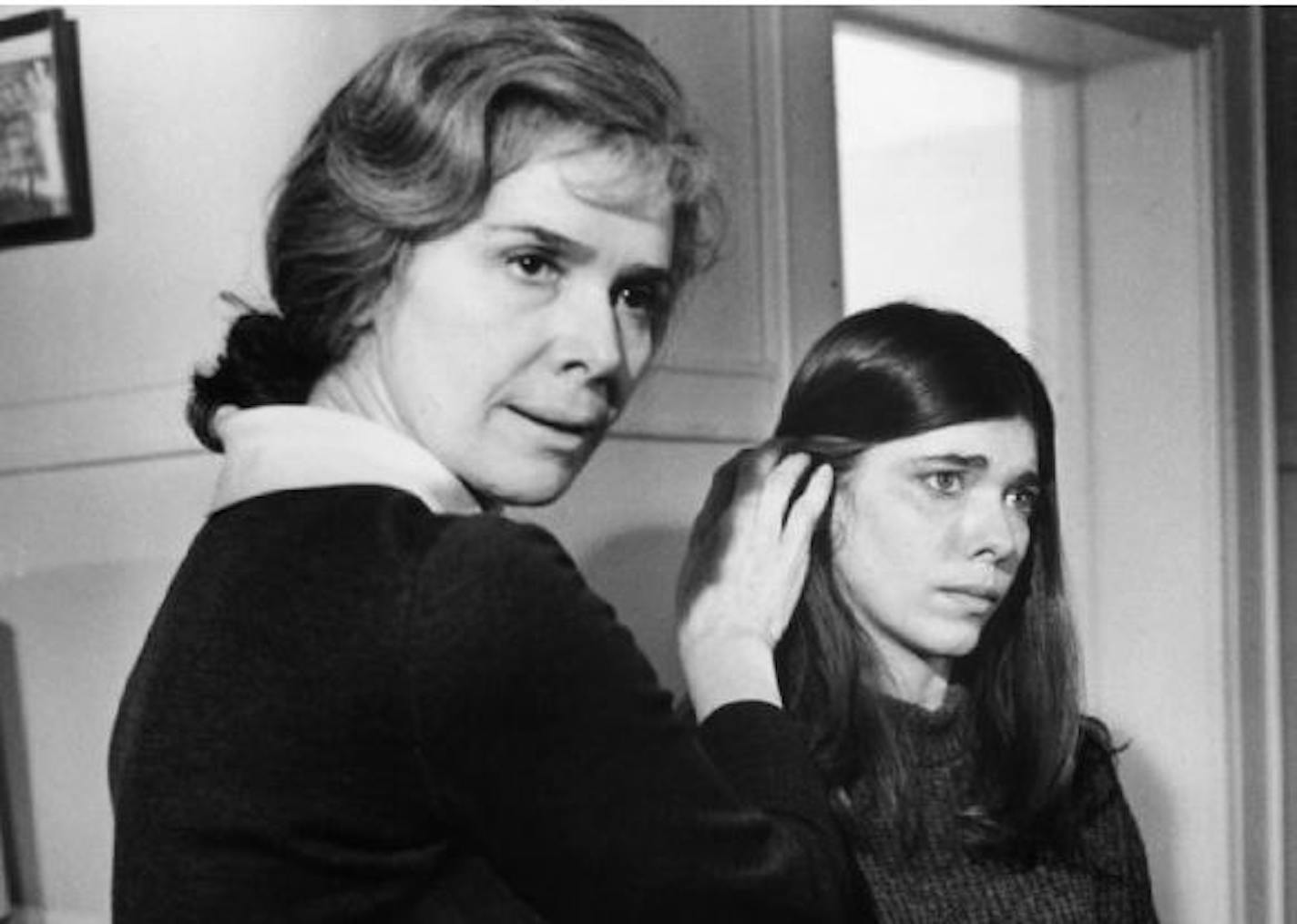 Rosemary Murphy, left, and Sian Barbara Allen haunt the Glensheen mansion in "You'll Like My Mother."