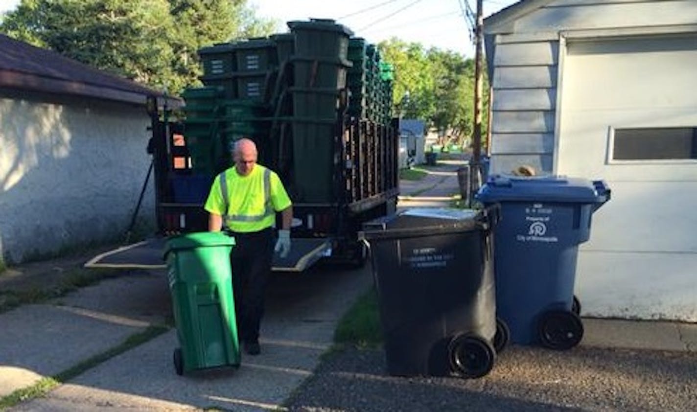 Minneapolis residents started receiving their carts for recycling organics Monday morning.