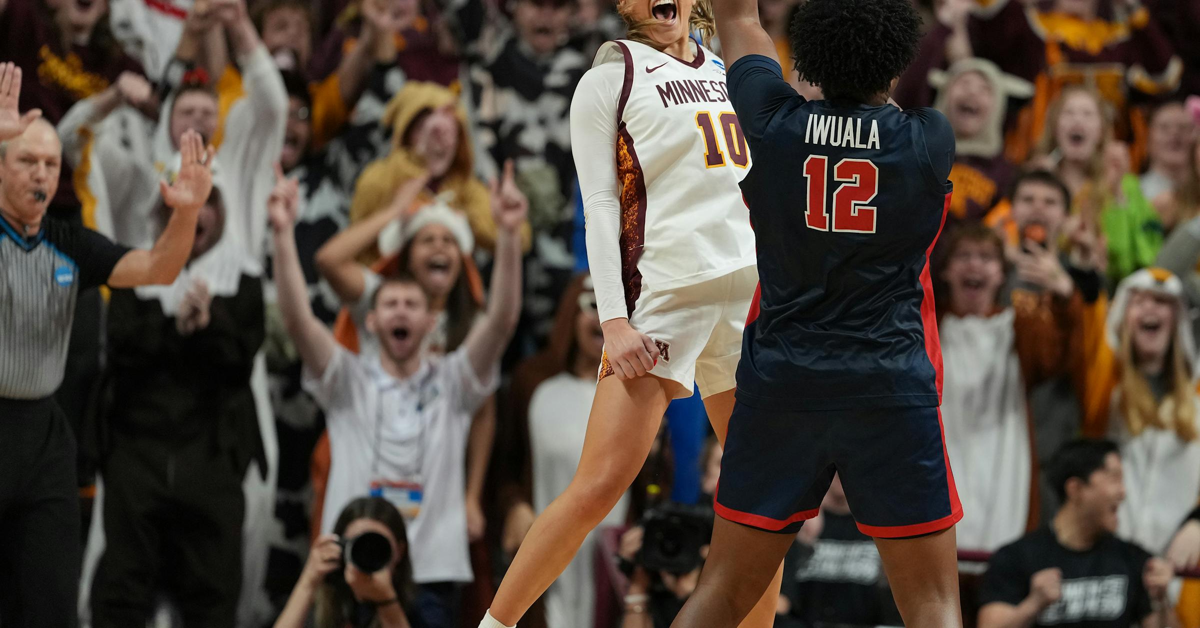 Scoggins: Battle, Braun see their dedication to U rewarded with Sweet 16 trip - Star Tribune image