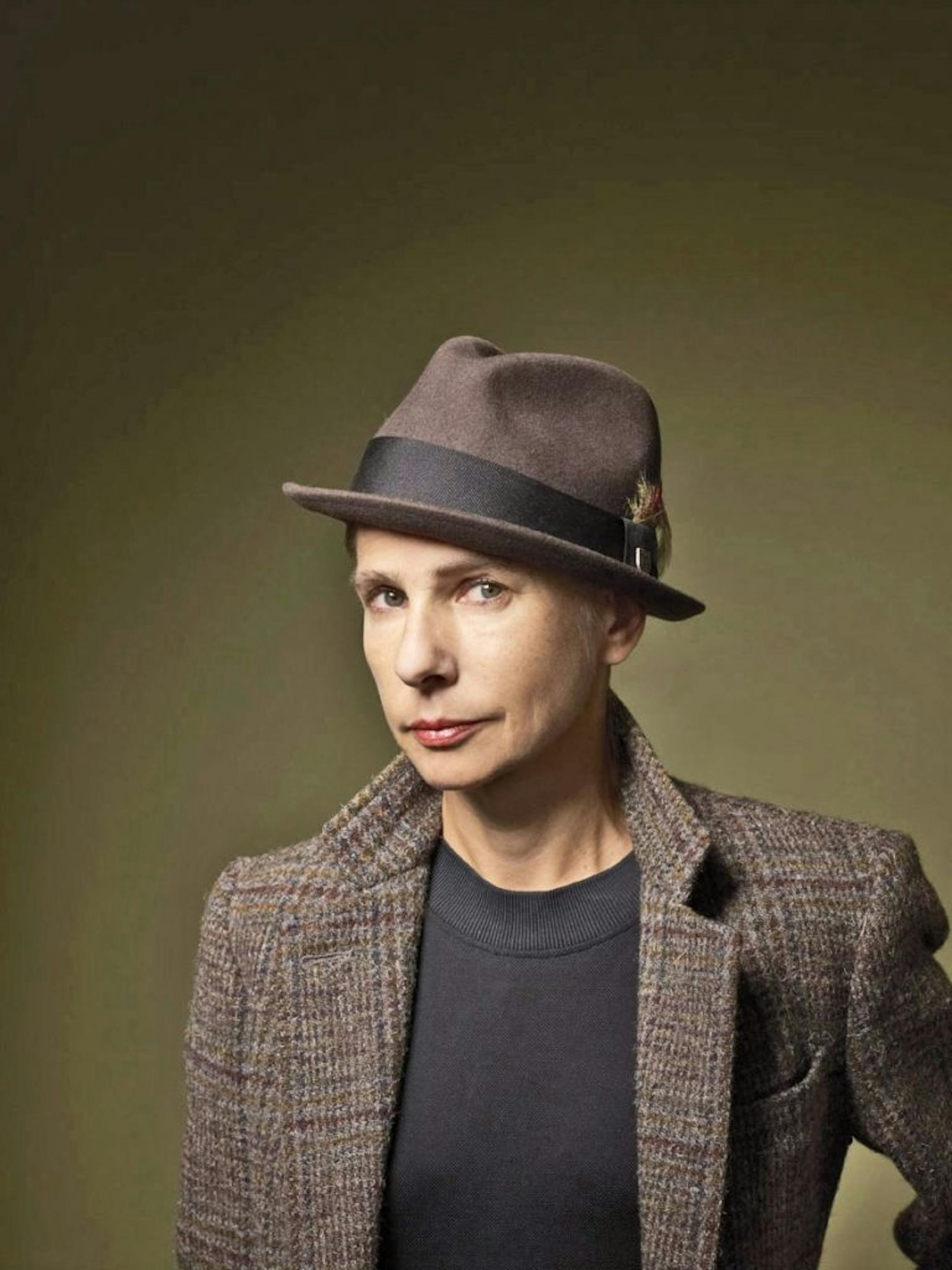 Lionel Shriver Lionel Shriver