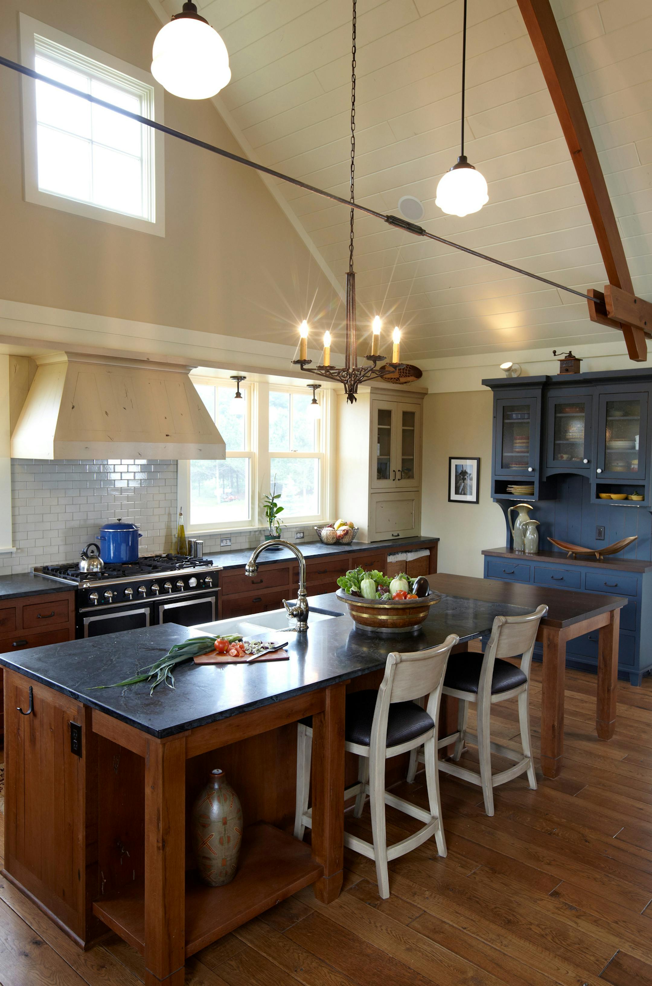 Afton, MN - JobNo_410 - 1009 October 2009 - MHOM Midwest Home: Peter and Jill Vujovich Owner, Vujovich Designer and Builder of his farm and home in rural Afton, MN Date: Thursday August 13, 2009 Photo by ¬© Greenspring Media/Todd Buchanan 2009 Technical Questions: tbuchanan@greenspring.com; Phone: 612-226-5154. Keywords: farm, horses, designer, architect, rural, - Folder: MHOM_1009_410_Vujovich_Idea_Farm