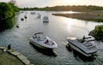 Boat traffic was heavy on Lake Minnetonka as daylight faded Friday, May 22, 2015, near Lord Fletcher's in Spring Park, MN.](DAVID JOLES/STARTRIBUNE)dj