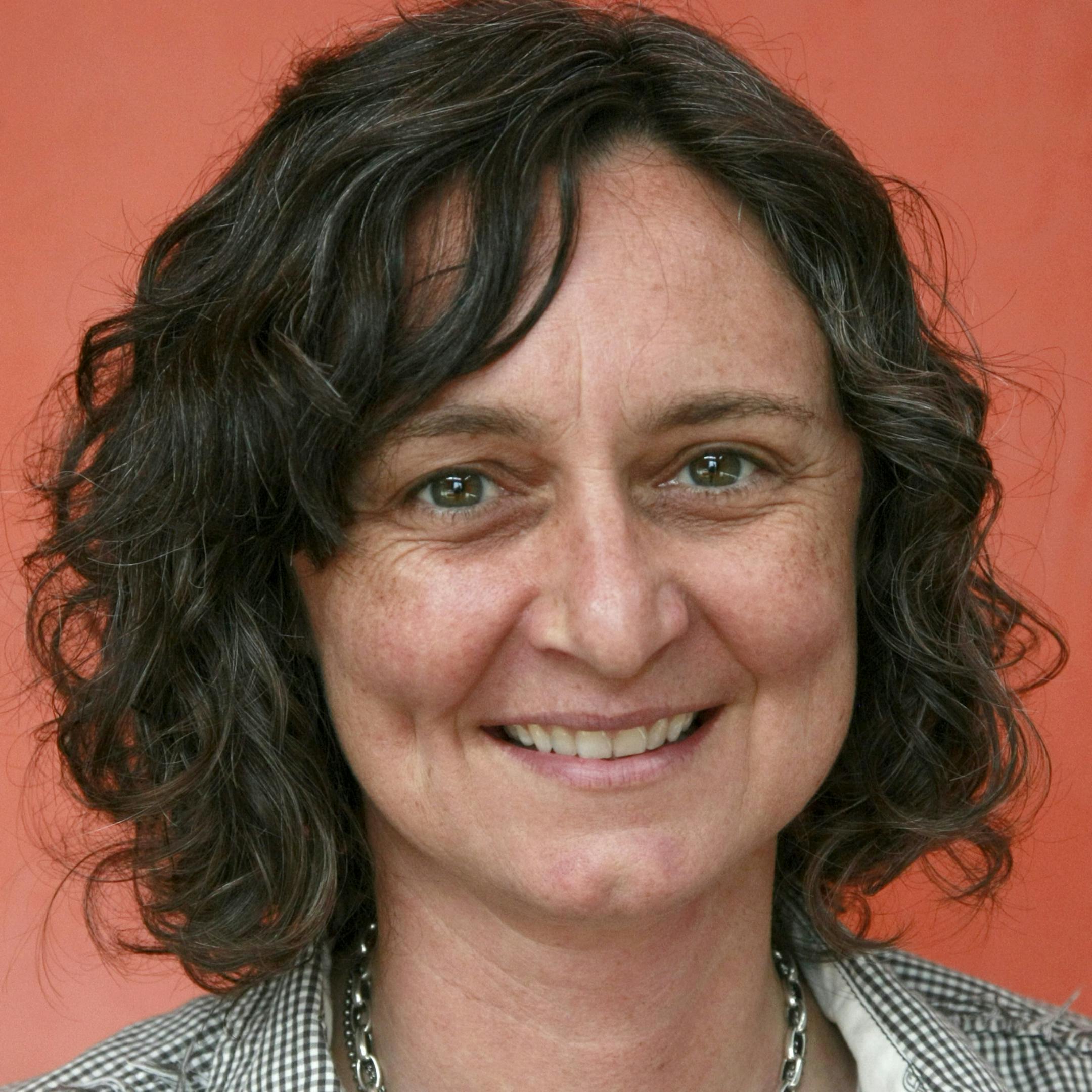 TOM WALLACE ï twallace@startribune.com Assign#00008104A Slug: chefs06xx May 22, 2009 Kim Bartmann, Red Stag, CafÈ Barbette and Bryant Lake Bowl