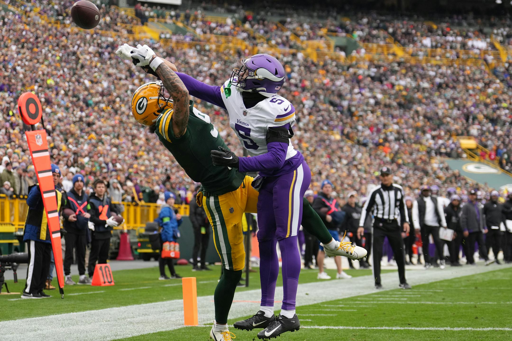 Minnesota Vikings cornerback Mekhi Blackmon (5) breaks up a touchdown pass meant for Green Bay Packers wide receiver Christian Watson (9) in the fourth quarter of an NFL game between the Minnesota Vikings and the Green Bay Packers Sunday, Oct. 29, 2023 at Lambeau Field in Green Bay, Wis. ] ANTHONY SOUFFLE • anthony.souffle@startribune.com
