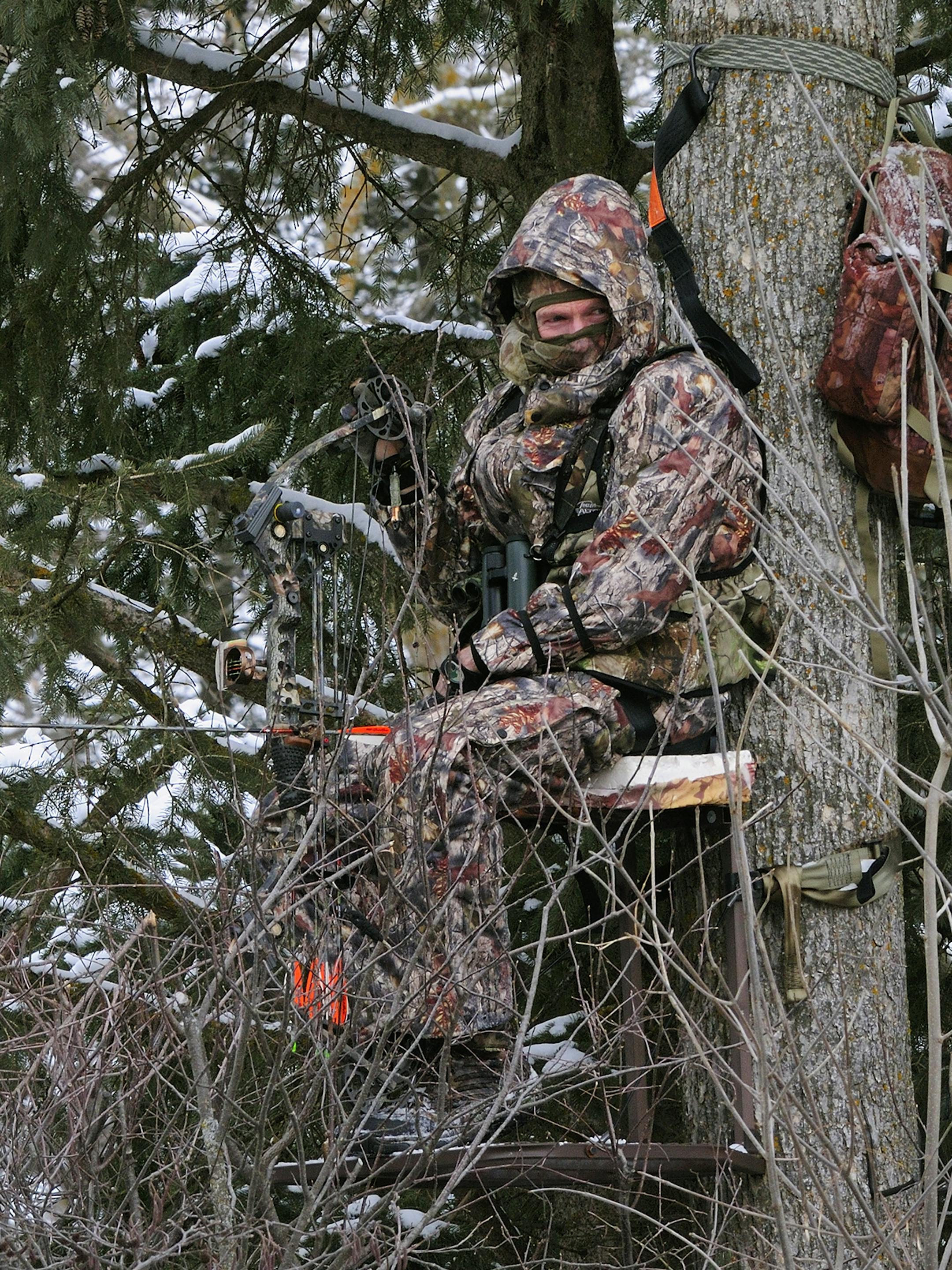 DO NOT USE! ONE-TIME USE WITH BILL MARCHEL COPY ONLY. Photo by Bill Marchel. Biting cold is just one of the problems facing bowhunters looking for a late-season whitetail.