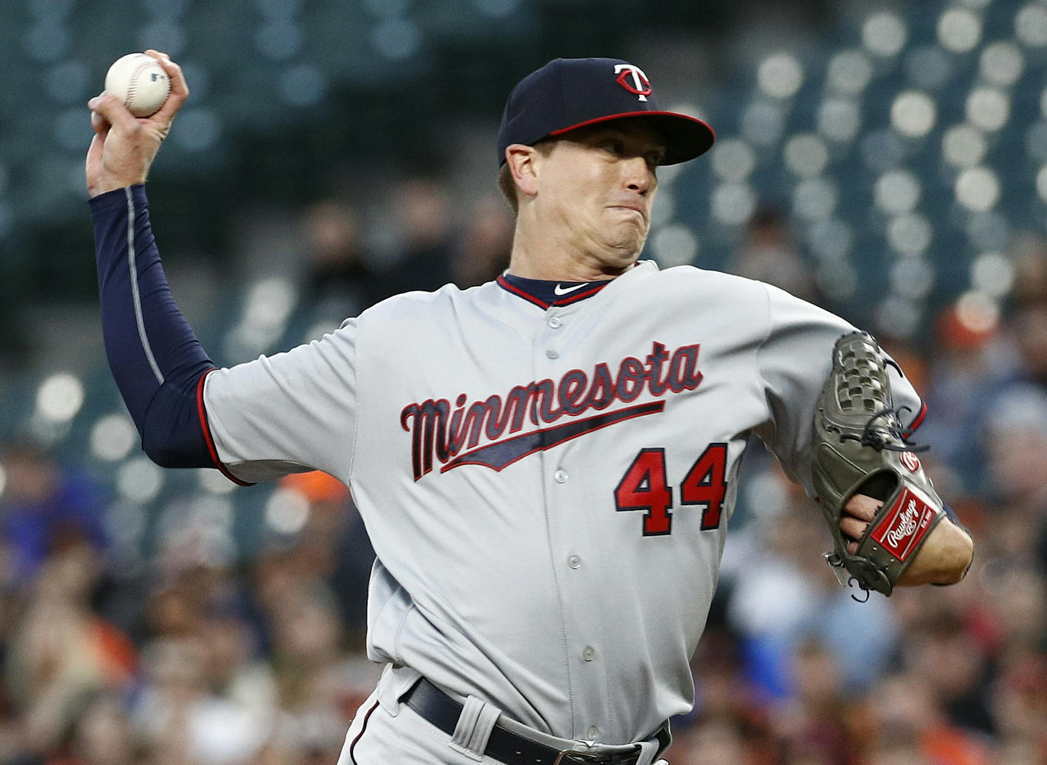 Minnesota Twins starting pitcher Kyle Gibson throws to the Baltimore Orioles in the first inning of a baseball game, Saturday, March 31, 2018, in Baltimore. (AP Photo/Patrick Semansky)