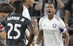 Orlando City forward Nani (17), celebrated after he scored against Minnesota United goalkeeper Vito Mannone (1) during a free kick in the second half.