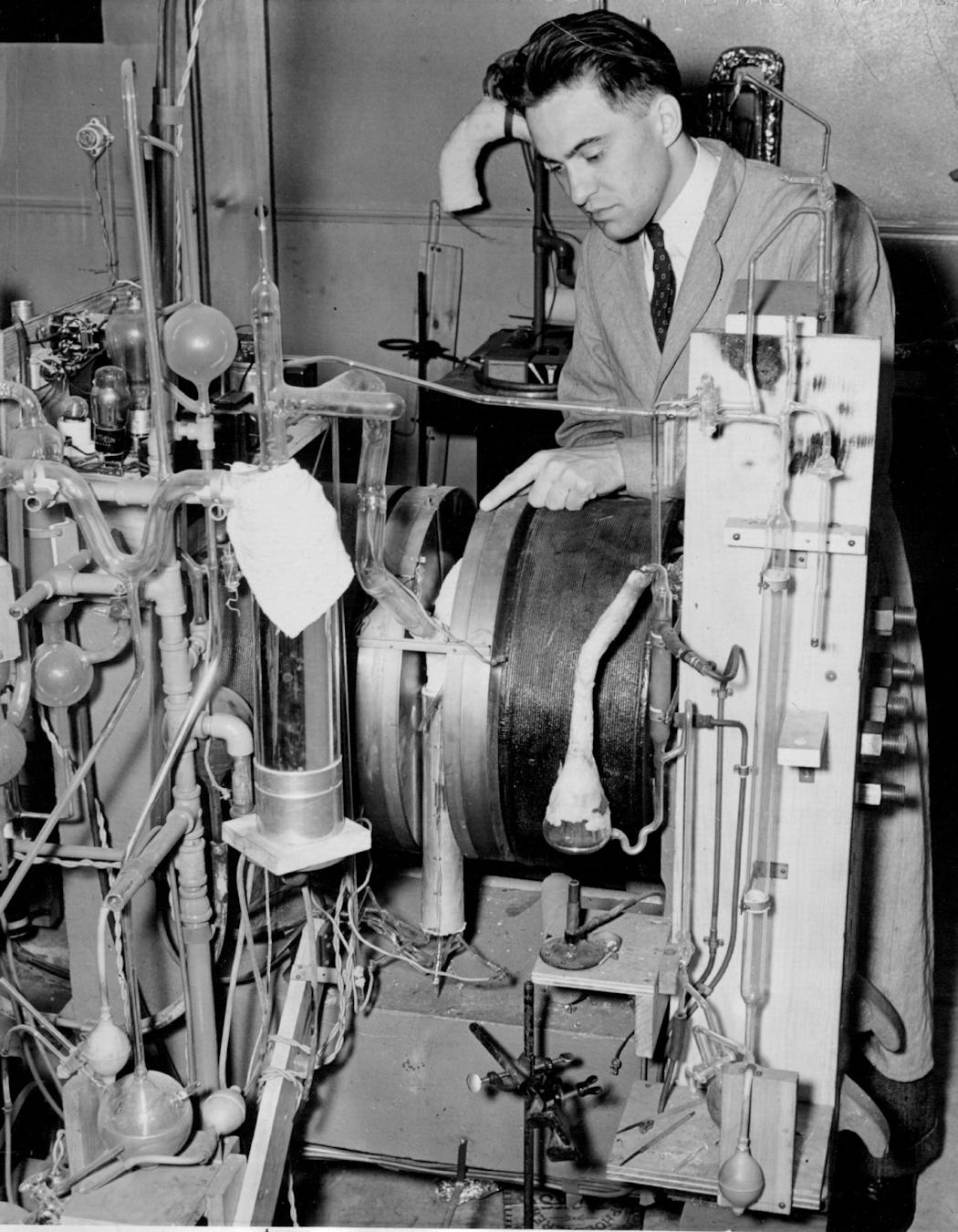 University of Minnesota Physicist Alfred Nier working on a mass spectrometer in 1940.