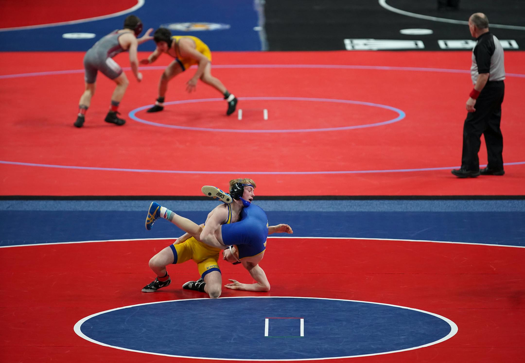 Calvin Lonnquist of Wayzata and Parker Janssen of St. Michael-Albertville wrestled in a Class 3A 113 lb. match. ] JEFF WHEELER • Jeff.Wheeler@startribune.com