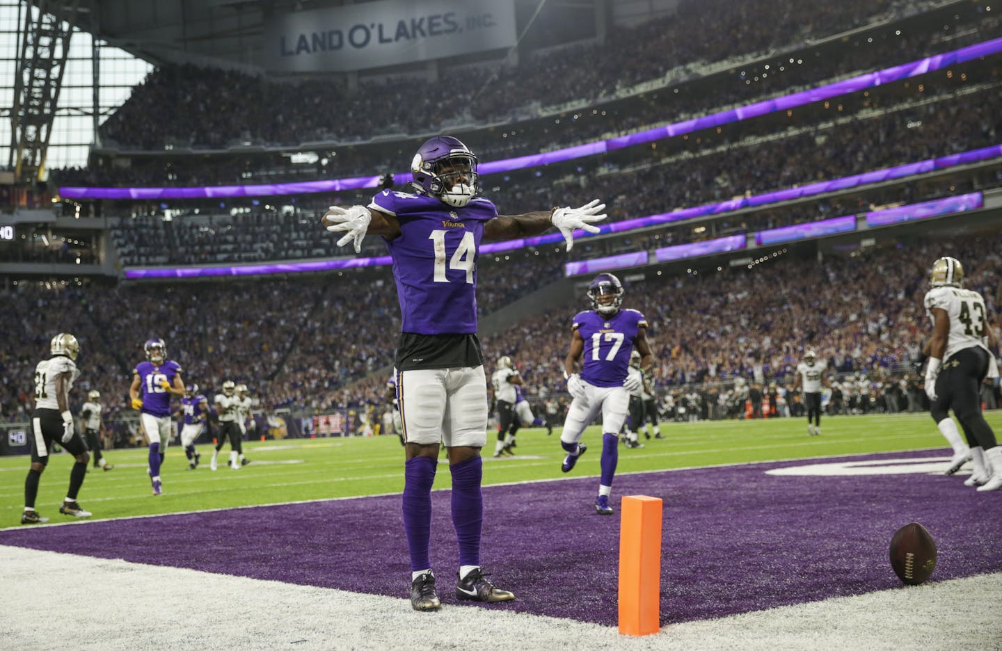 Vikings reciever Stephon Diggs celebrates his 2nd quarter TD. Vikings up 9-6 in the 2nd quarter. ] Vikings Home Opener with New Orleans Saints, U.S. Bank Stadium
BRIAN PETERSON &#xef; brian.peterson@startribune.com
Minneapolis, MN 09/11/2017