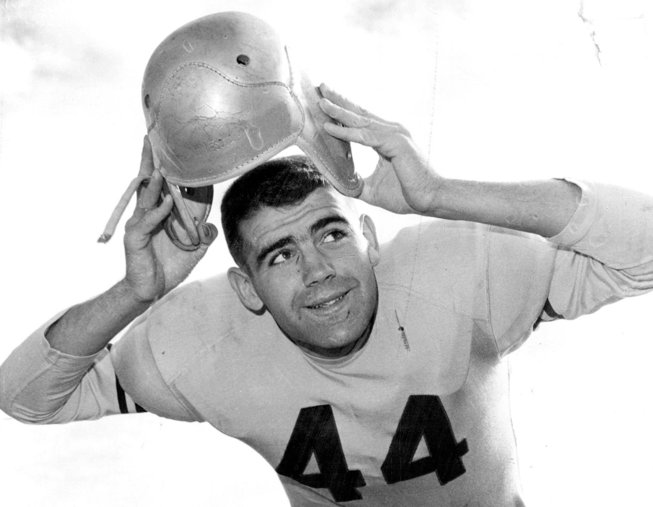 November 20, 1955 Dick Donlin Hamline end November 30, 1955 December 1, 1955