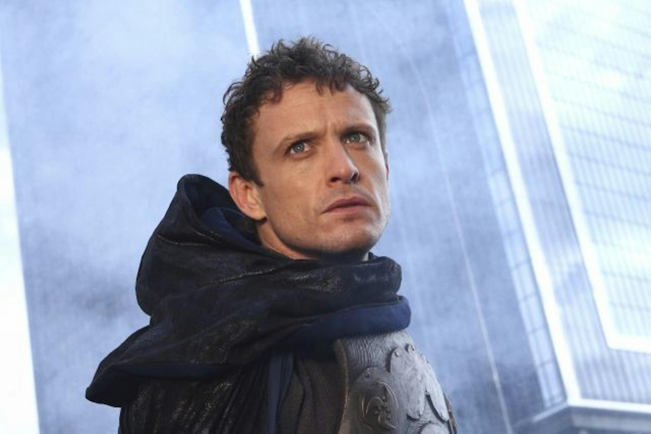THE CAPE -- On-Air Promo -- Pictured: David Lyons as The Cape -- Photo by: Justin Lubin/NBC