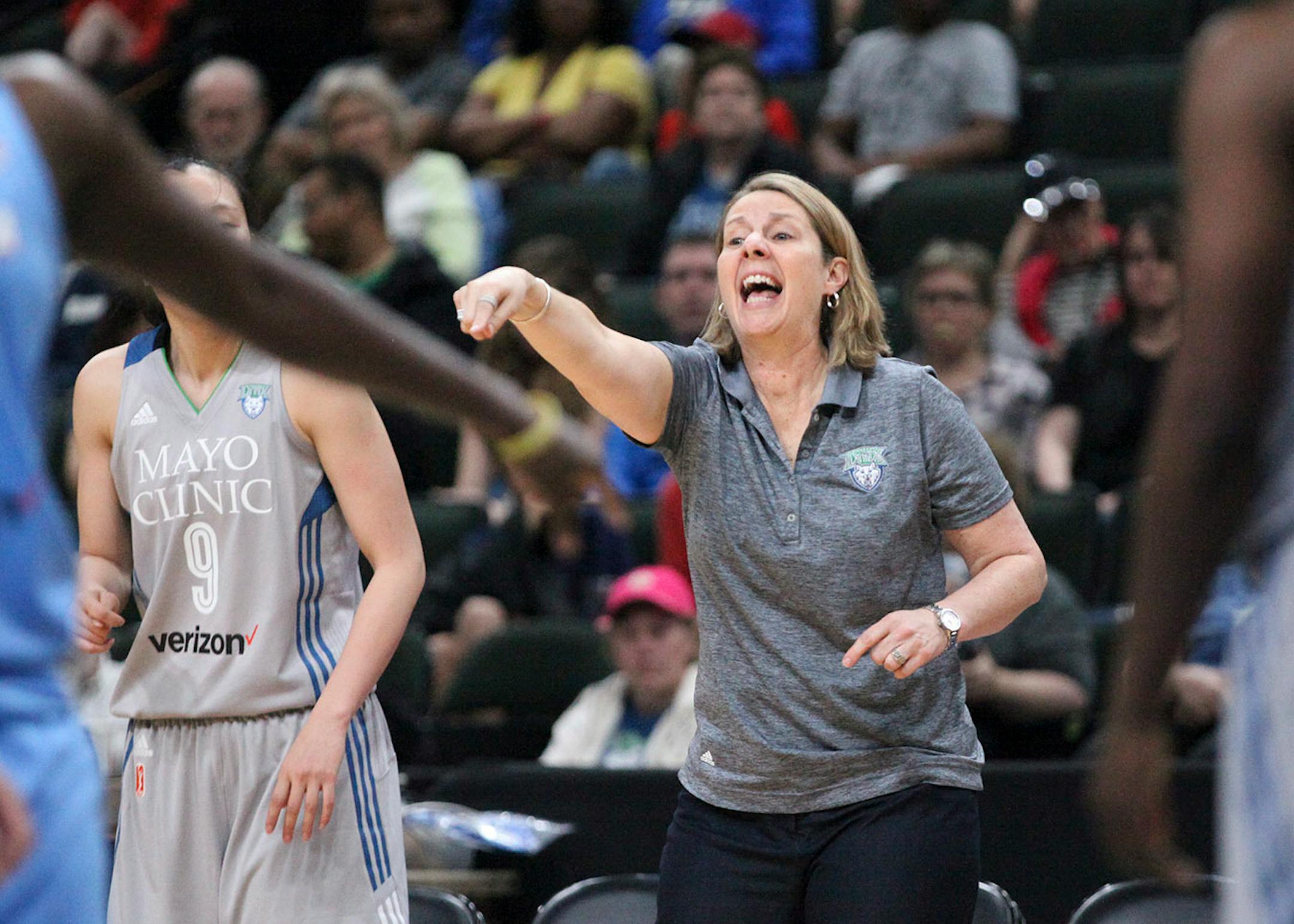 Minnesota Lynx head coach Cheryl Reeve yells directions to the players in the second period.