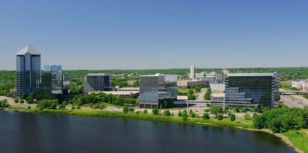 Real estate magnate Sam Zell made a $100 million profit selling the Normandale Lake Office Park, the largest office complex in the state, in November.
