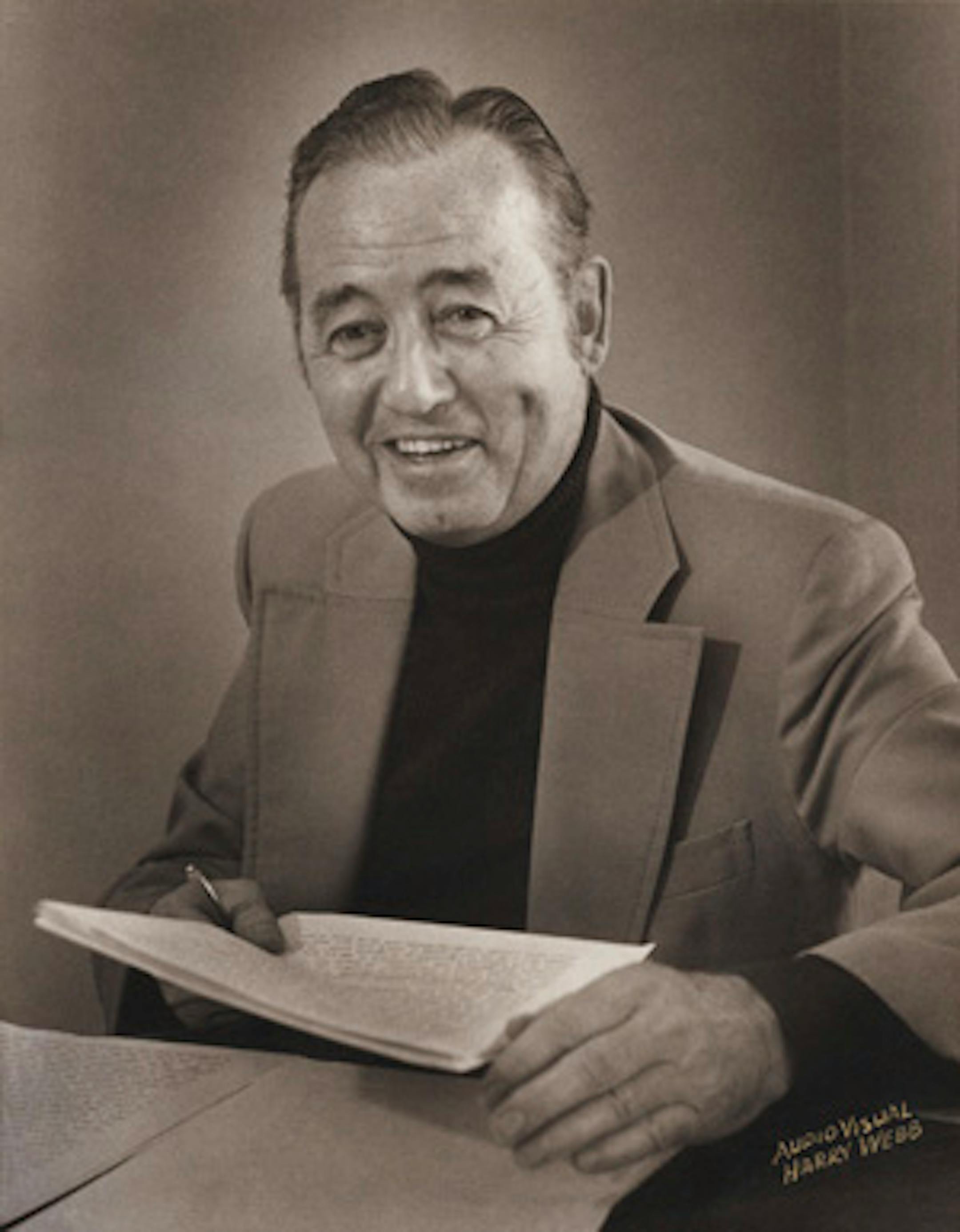 Joseph Connors, a University of St. Thomas English professor who presented literature in the context of the history, politics and culture of the time, probably affected the lives of thousands of students over the years. Connors, who was a student of history, art, music, sports, even Sherlock Holmes, died on Jan. 26 in Bloomington.