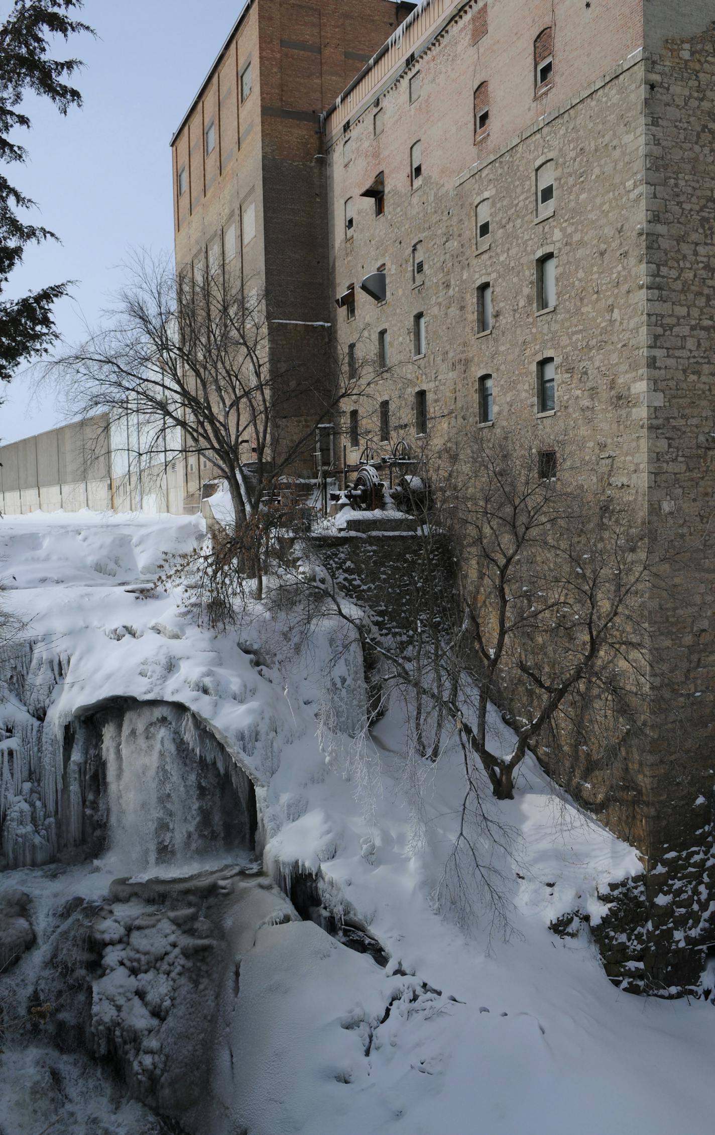 Richard Sennott@startribune.com Hastings Mn. Tuesday 02/01/11 : ] ConAgra runs one of the largest flour mills in the country on the Vermillion River by Hwy. 61 in Hastings. Dick Darsow, city historian talks about how in the 1860s the mill,then owned by Steven Gardner, developed a sieve, called a midlands purifier, which greatly improved flour quality and profits.This is one of the older sections of the mill by the original spillway.