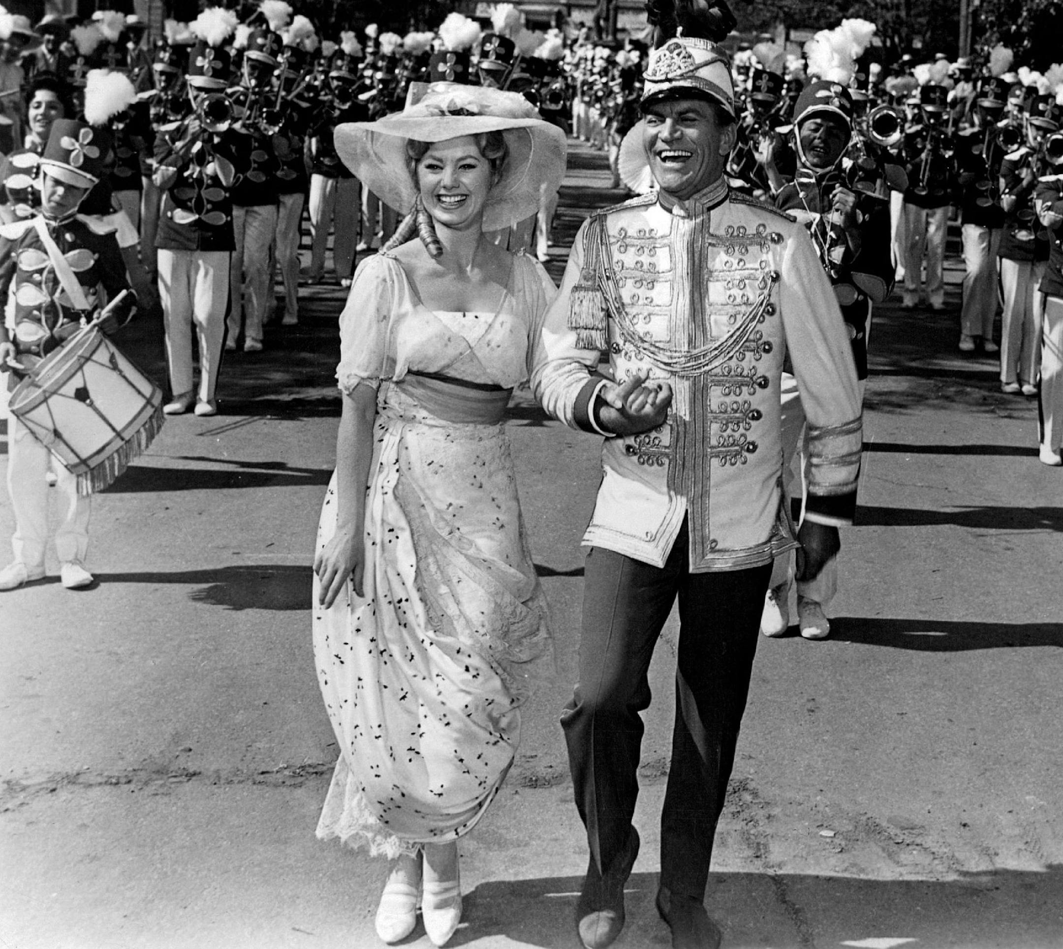 August 21, 1985 Critic's choice OK, so you've seen "The Music Man" (7, Ch. 2). The trick to night is going to be finding something you haven't seen before. So if you're stuck with repeats, you might as well pick something you'll enjoy, such as this charming 1962 adaptation of Meredith Wilson's play. It stars Robert Preston, Shirley Jones and 76 assorted trombone players. Jeff Strickler December 25, 1989 December 13, 1967