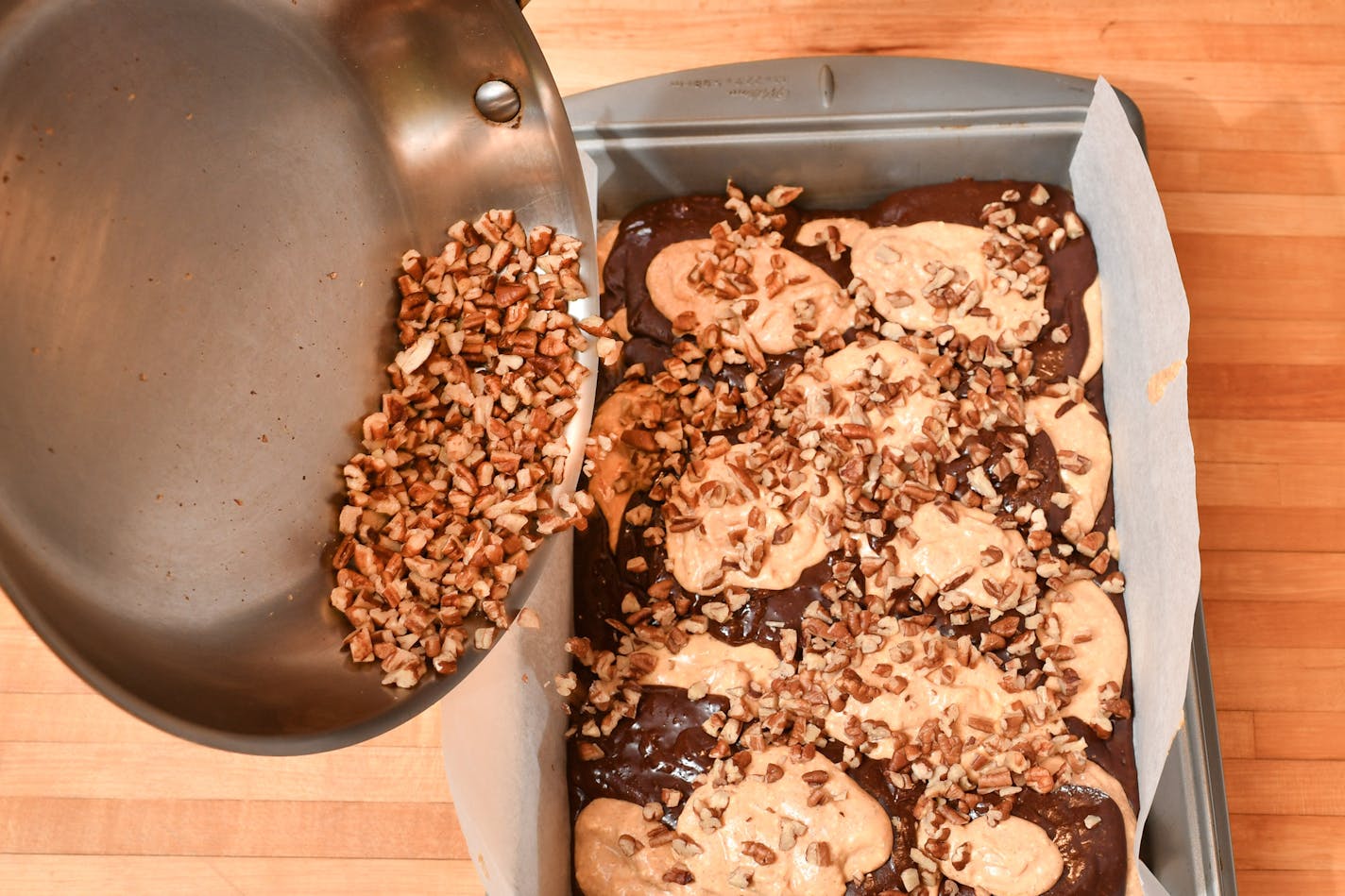 Step by step for Pumpkin Cheesecake Swirl Brownies. ] GLEN STUBBE &#xef; glen.stubbe@startribune.com Thursday, October 12, 2017 Backlash to the pumpkin spice craze arrived in the nick of time (tho still too late for many). But don't give up on pumpkin. Its honest, earthy flavor pairs wonderfully with a not-too-sweet chocolate in Pumpkin Cheesecake Swirl Brownies. Step by step for brownies, then cover shot and inside jump shot for Baking Central